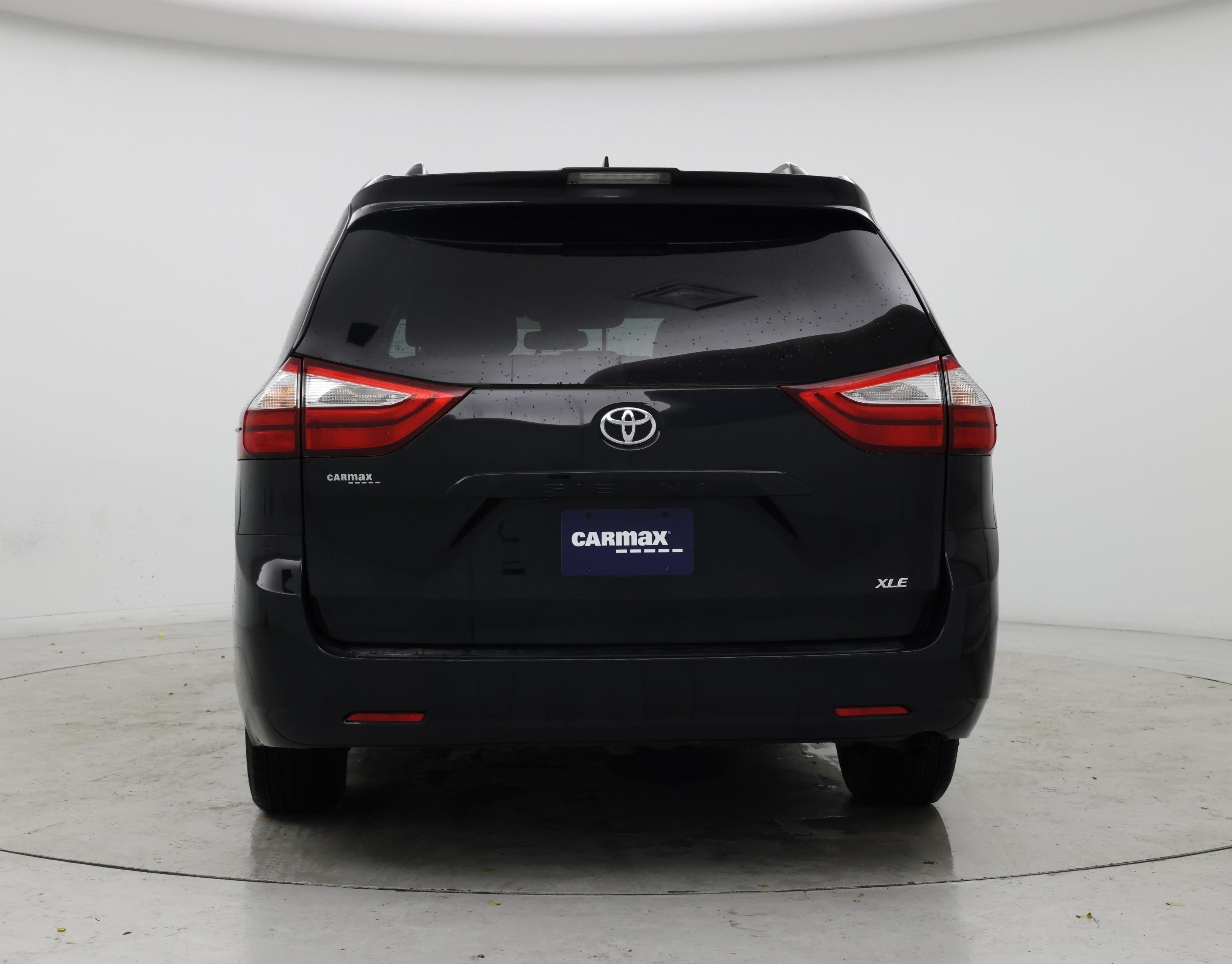Thumbnail: 2019 Toyota Sienna - 6
