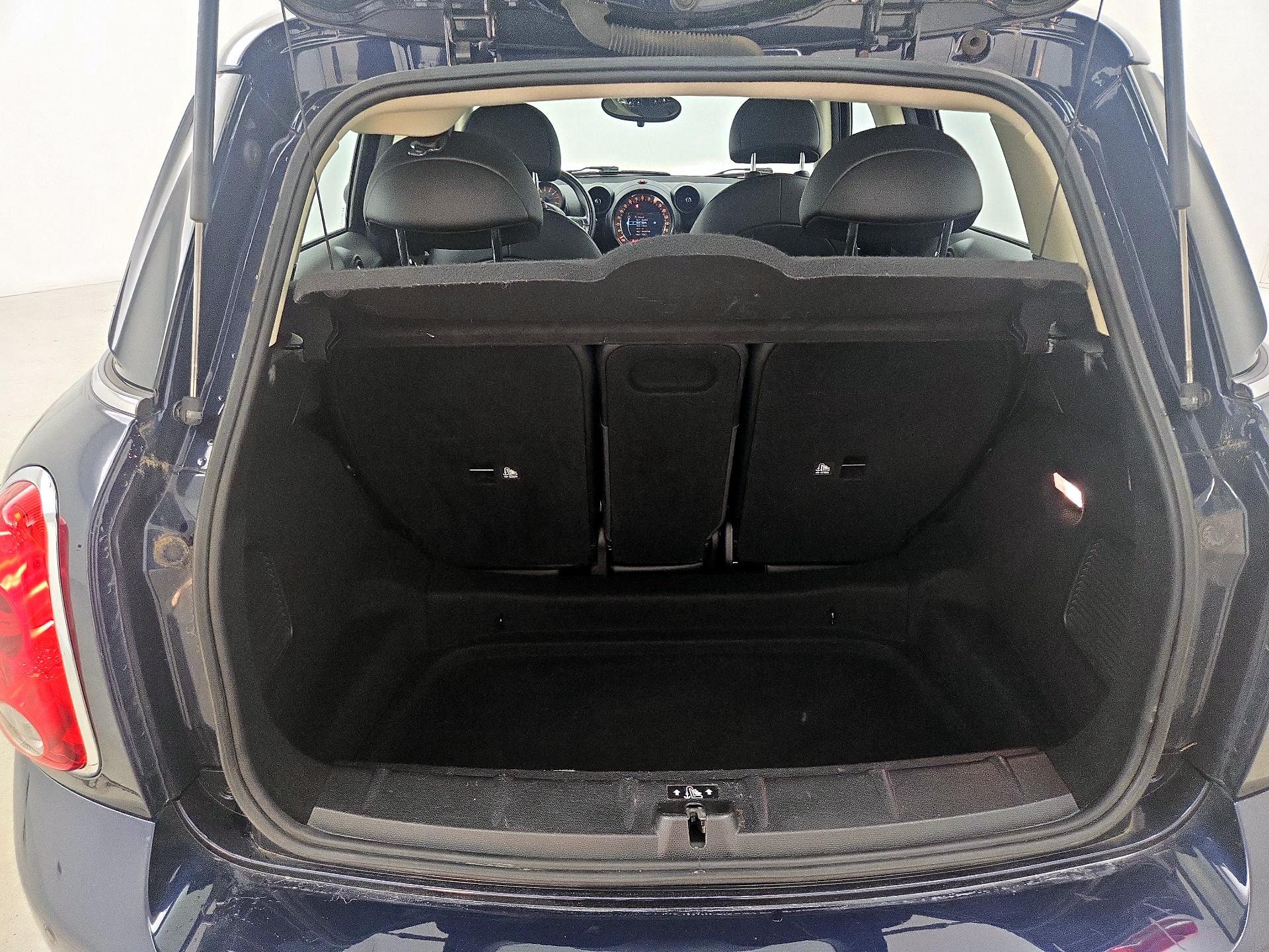 Thumbnail: 2016 MINI Cooper Countryman - 18