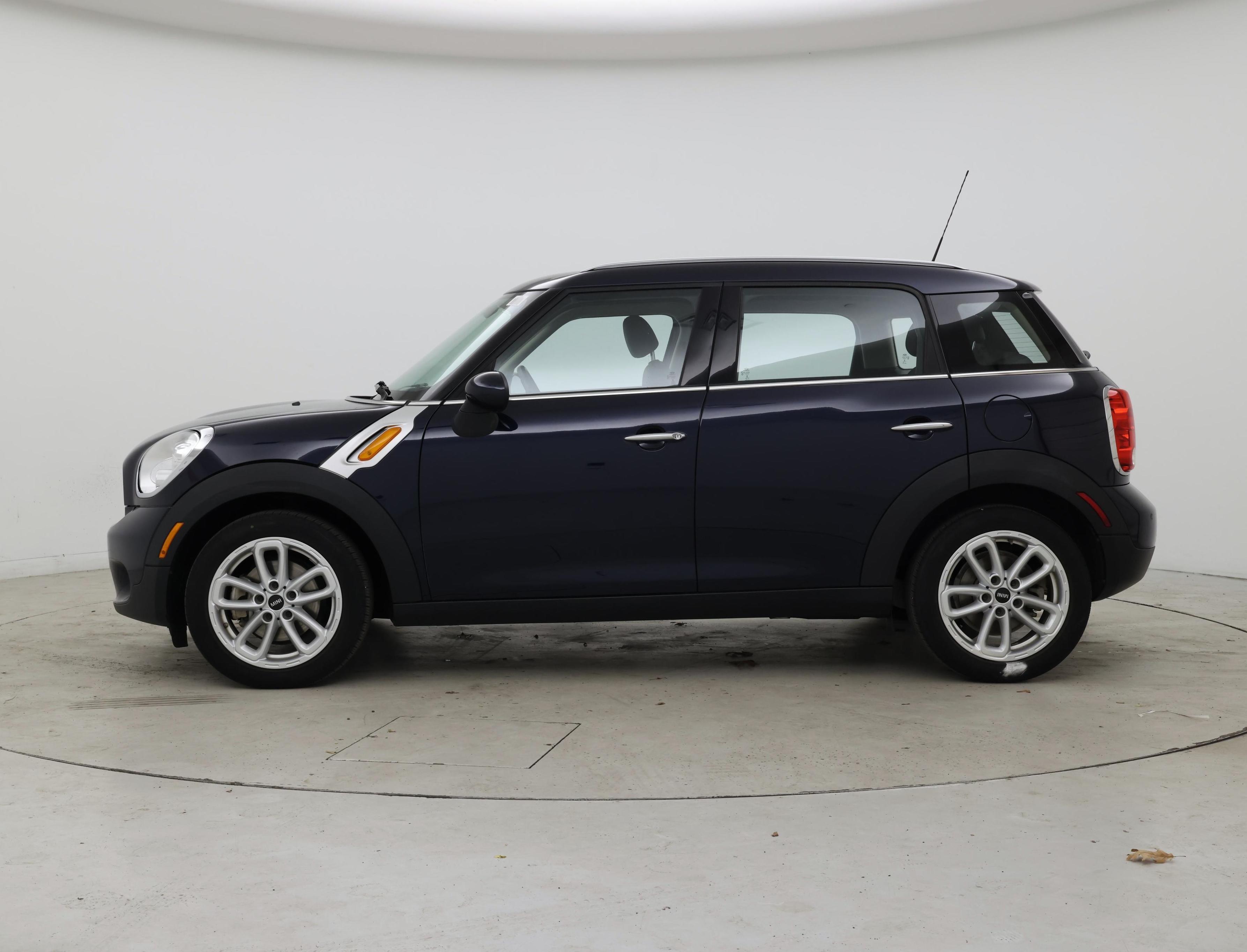 Thumbnail: 2016 MINI Cooper Countryman - 3
