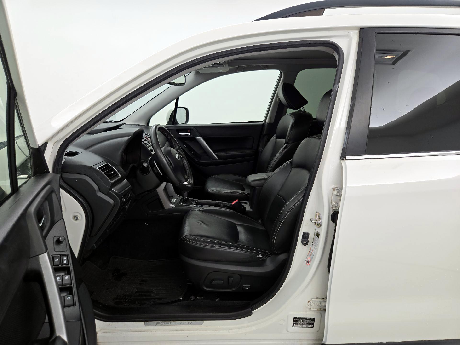 Thumbnail: 2016 Subaru Forester - 11