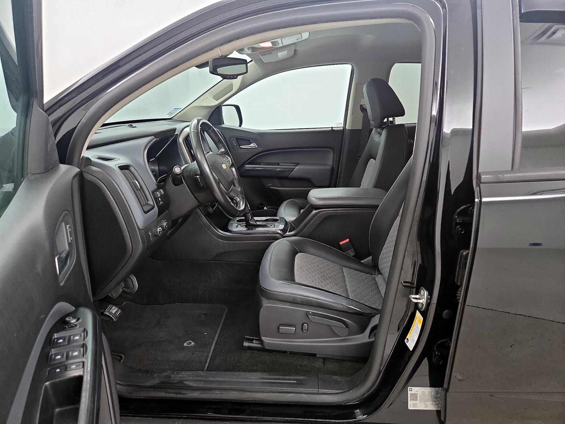 Thumbnail: 2018 Chevrolet Colorado - 11