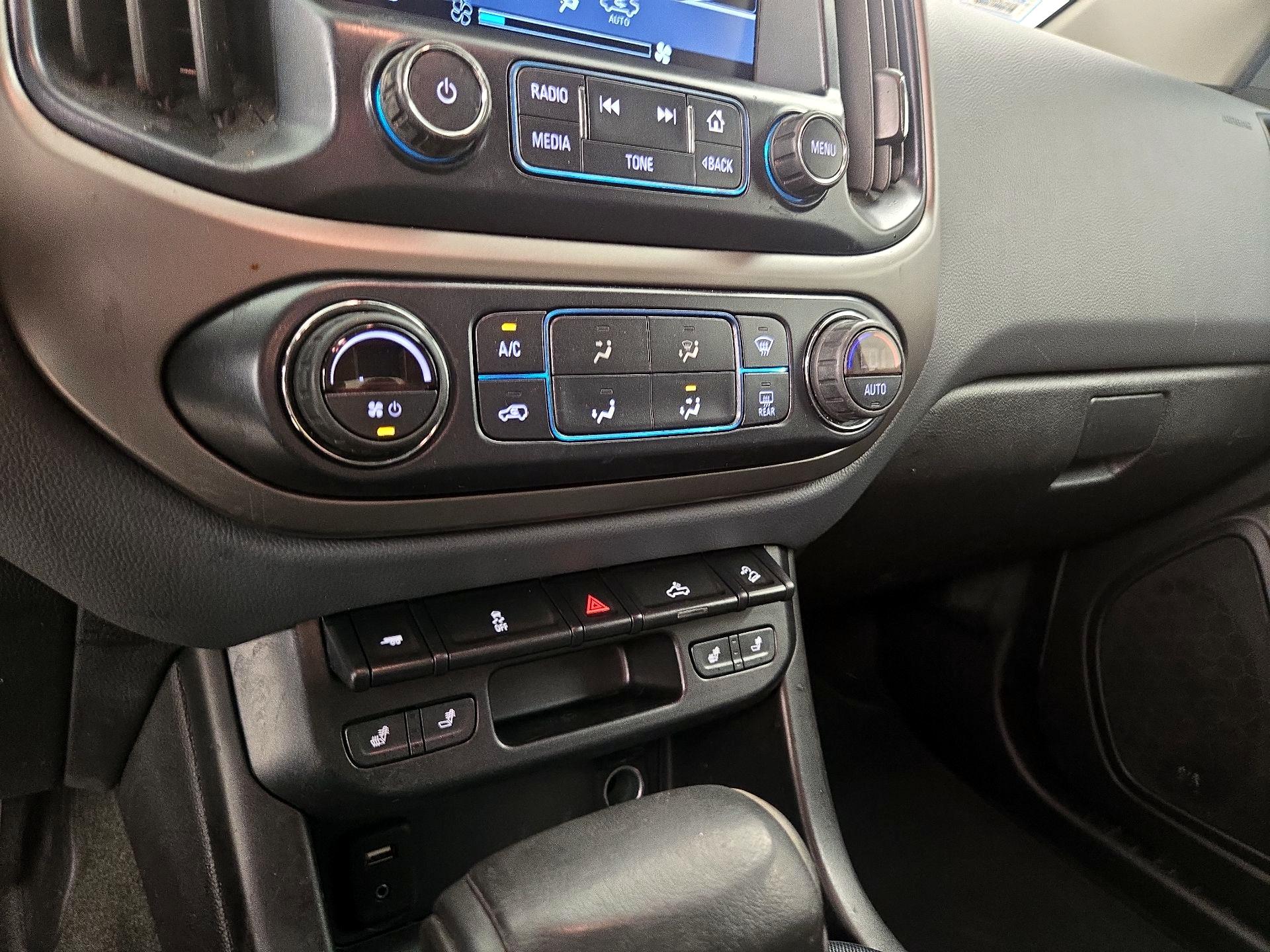 Thumbnail: 2018 Chevrolet Colorado - 17