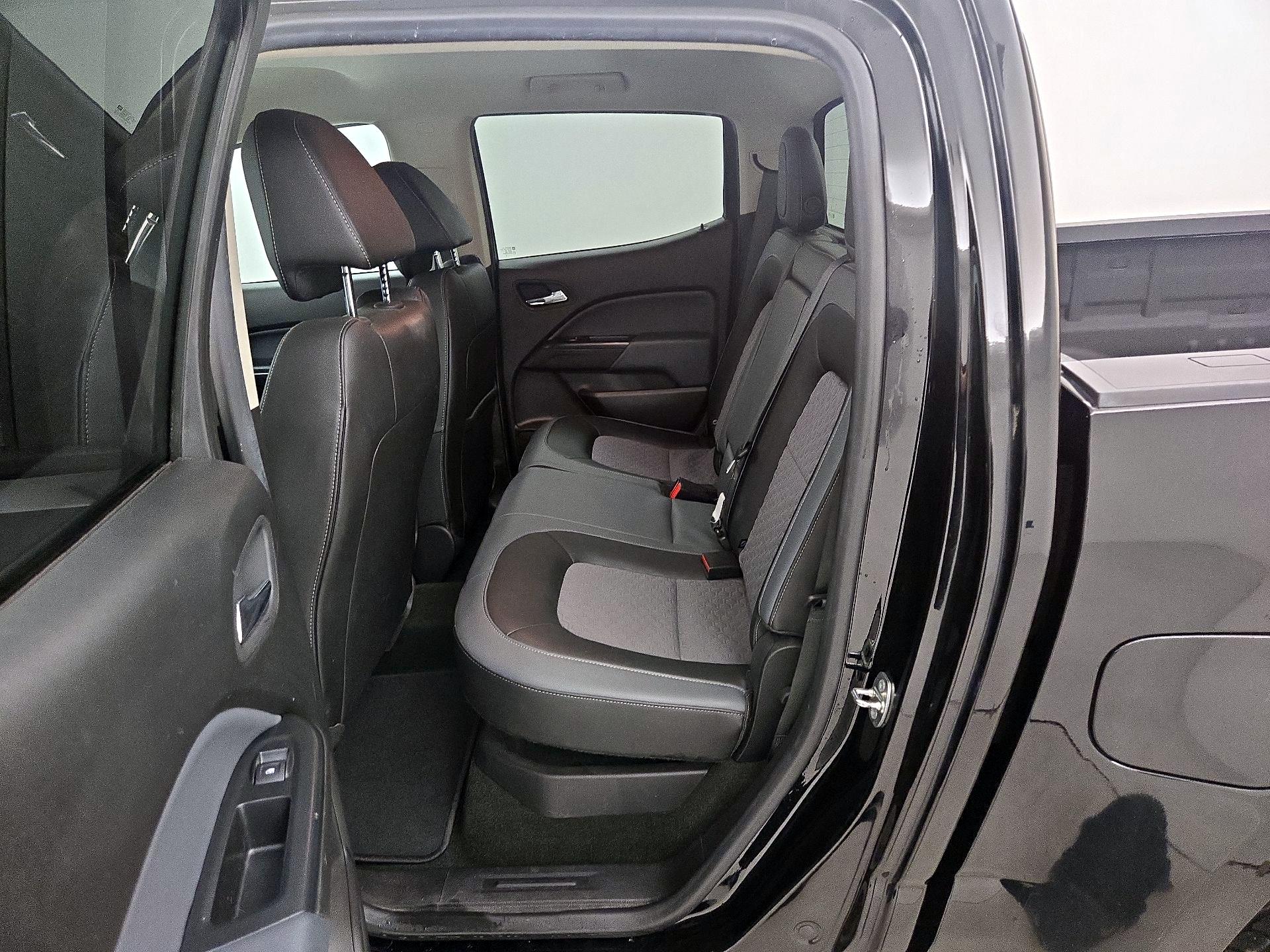 Thumbnail: 2018 Chevrolet Colorado - 20