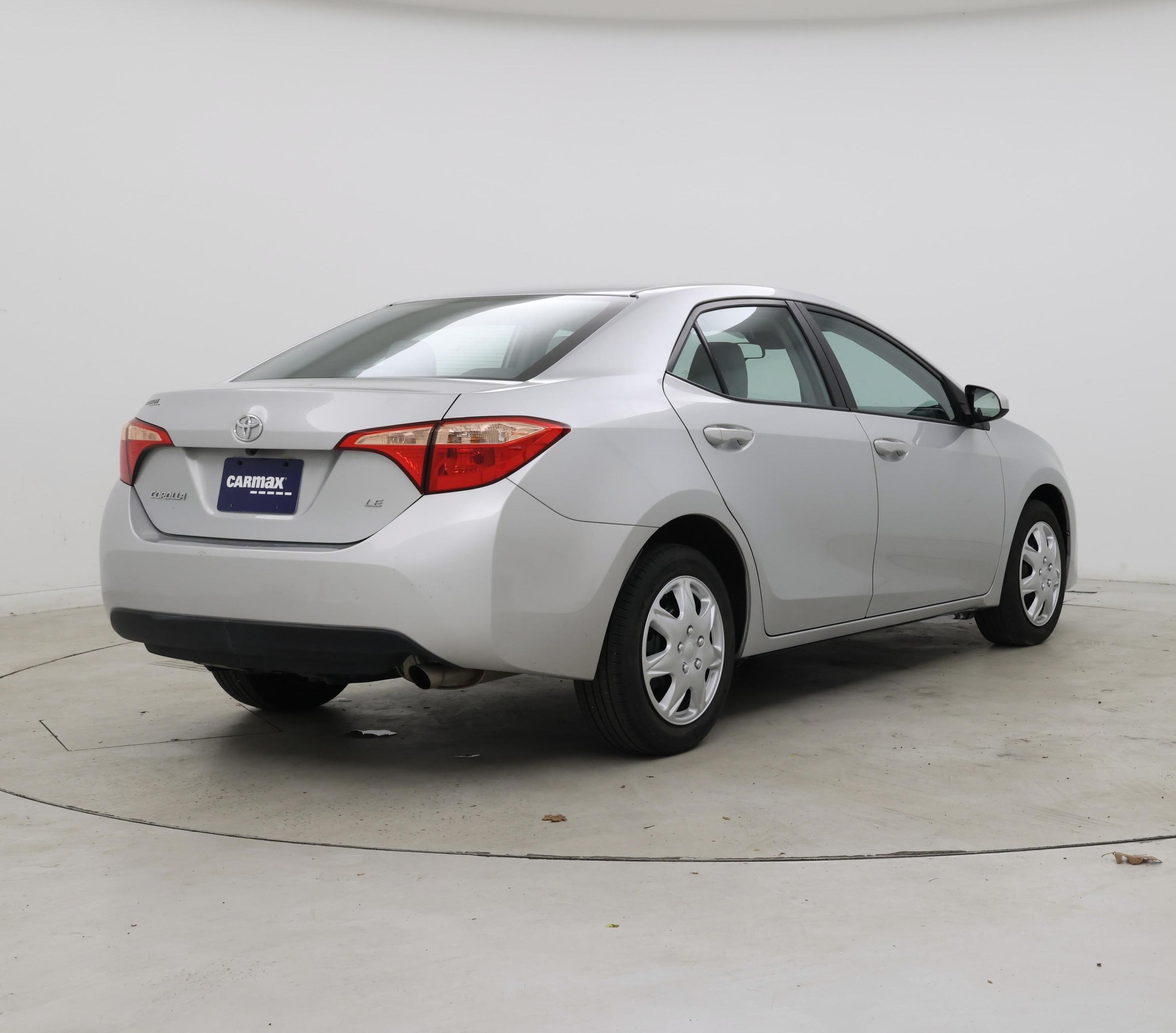 Thumbnail: 2017 Toyota Corolla - 8