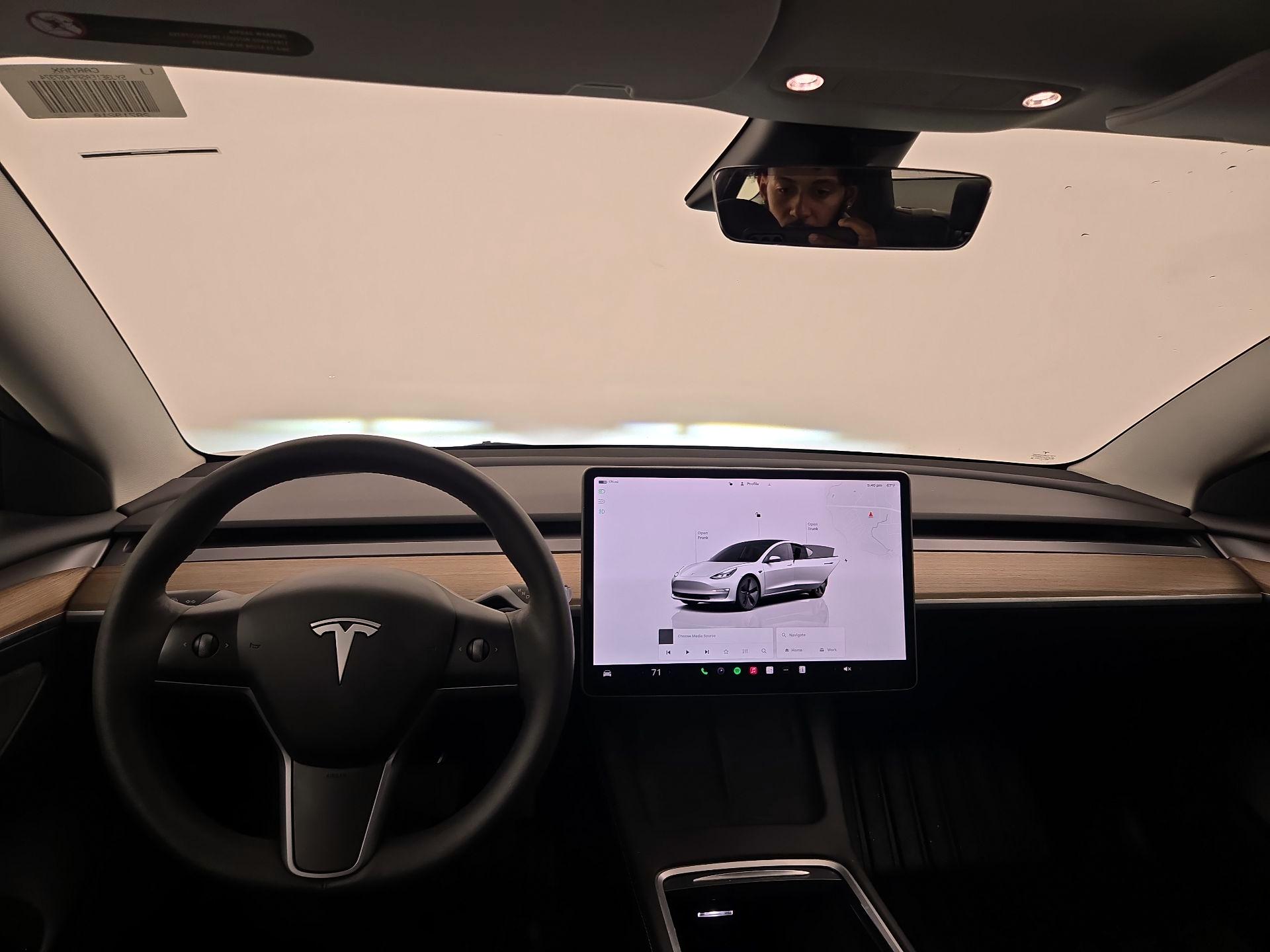 Thumbnail: 2023 Tesla Model 3 - 9
