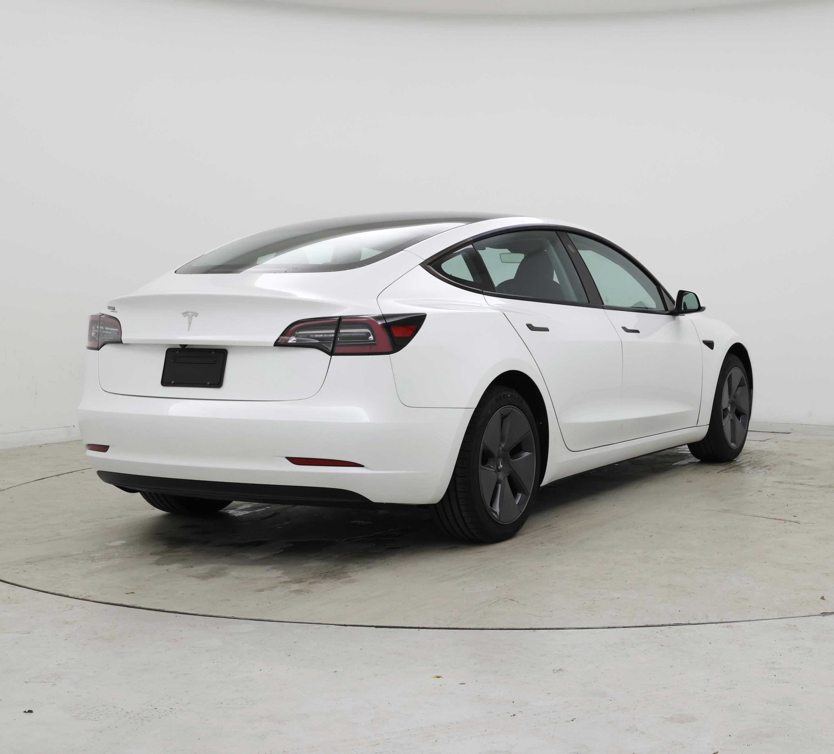 Thumbnail: 2023 Tesla Model 3 - 8