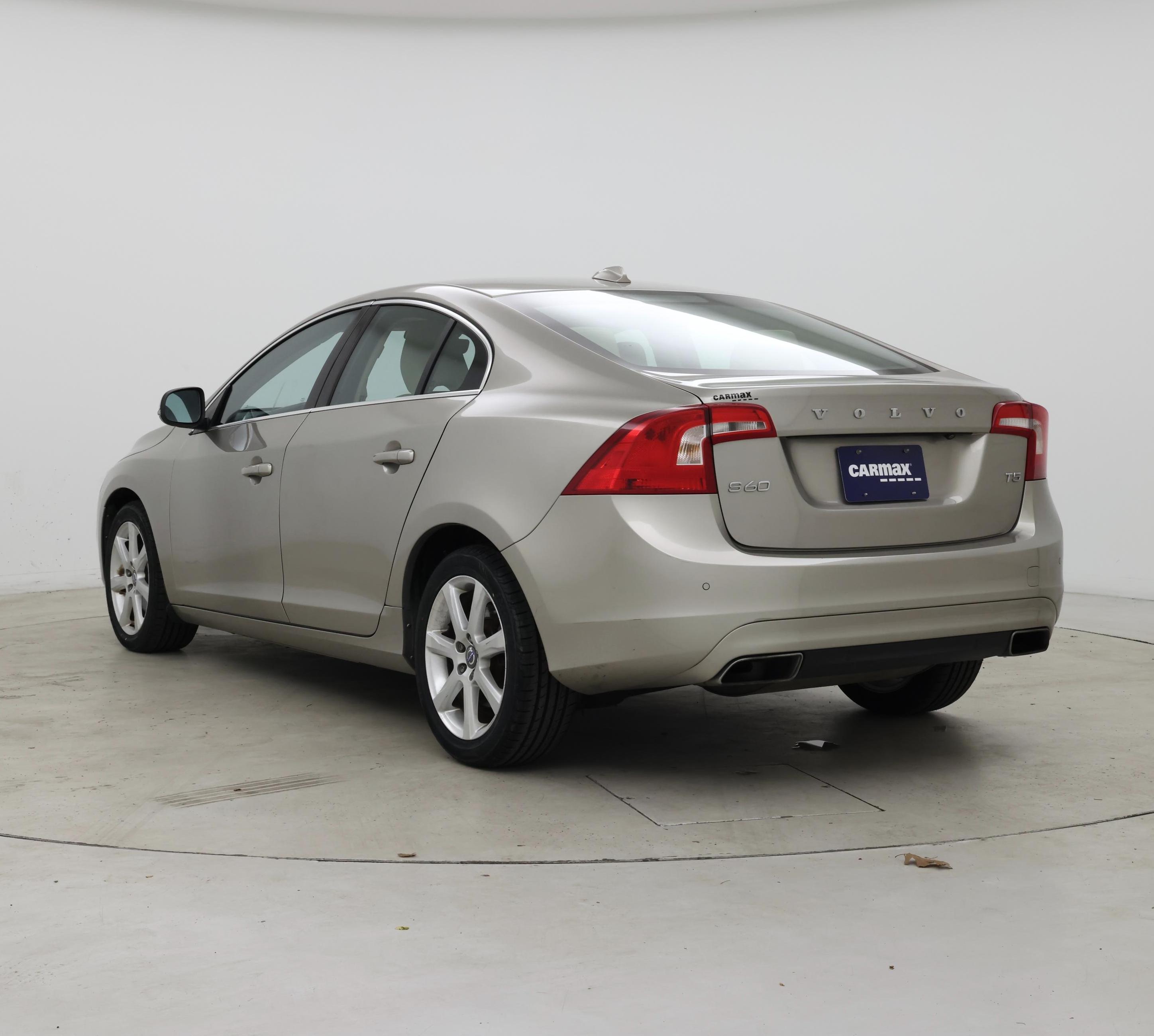 Thumbnail: 2016 Volvo S60 - 2