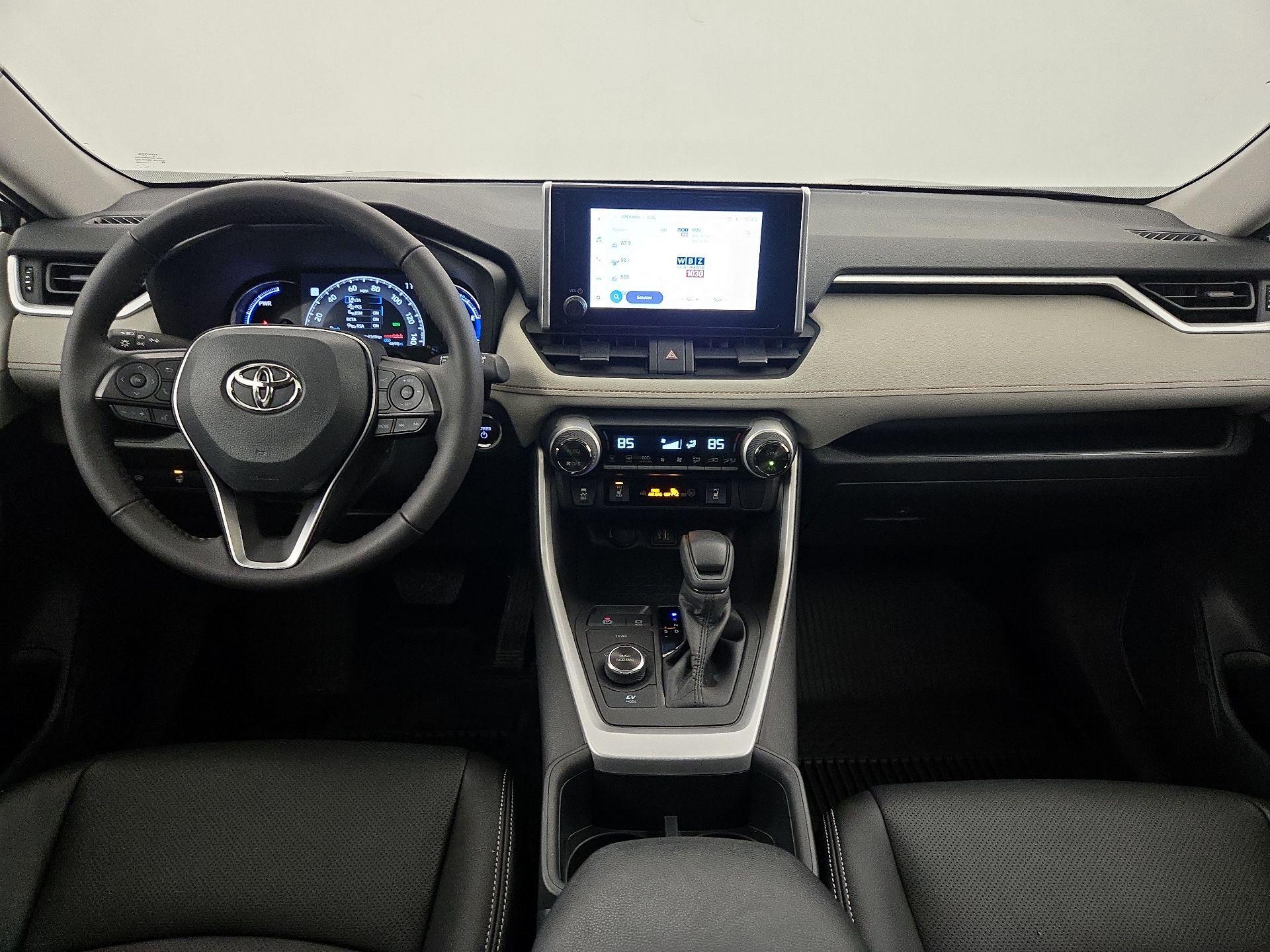 Thumbnail: 2025 Toyota RAV4 - 9