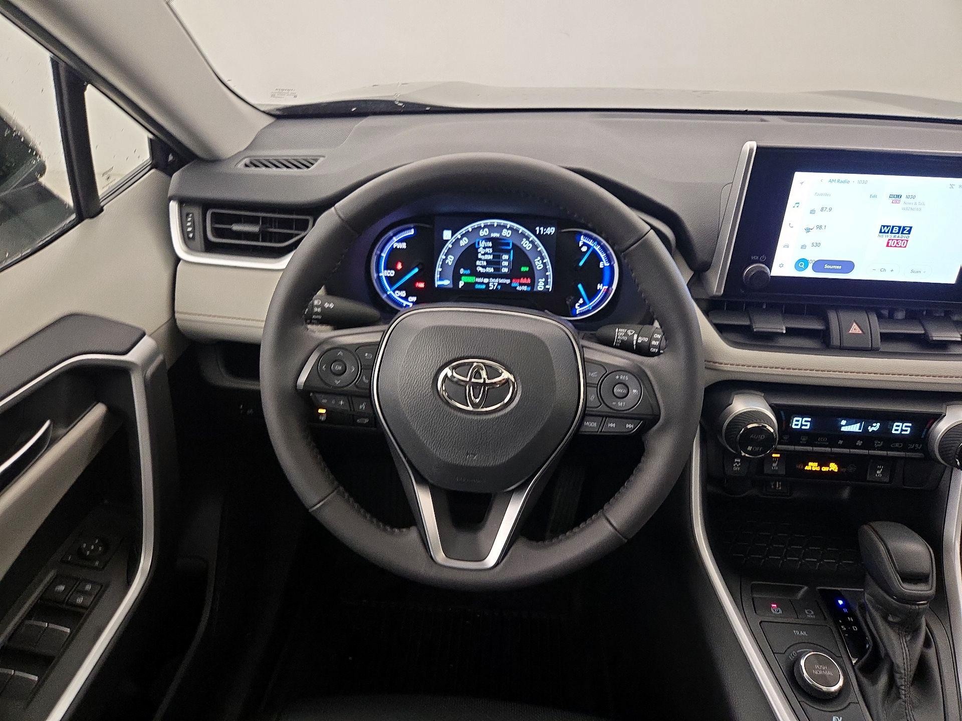 Thumbnail: 2025 Toyota RAV4 - 10