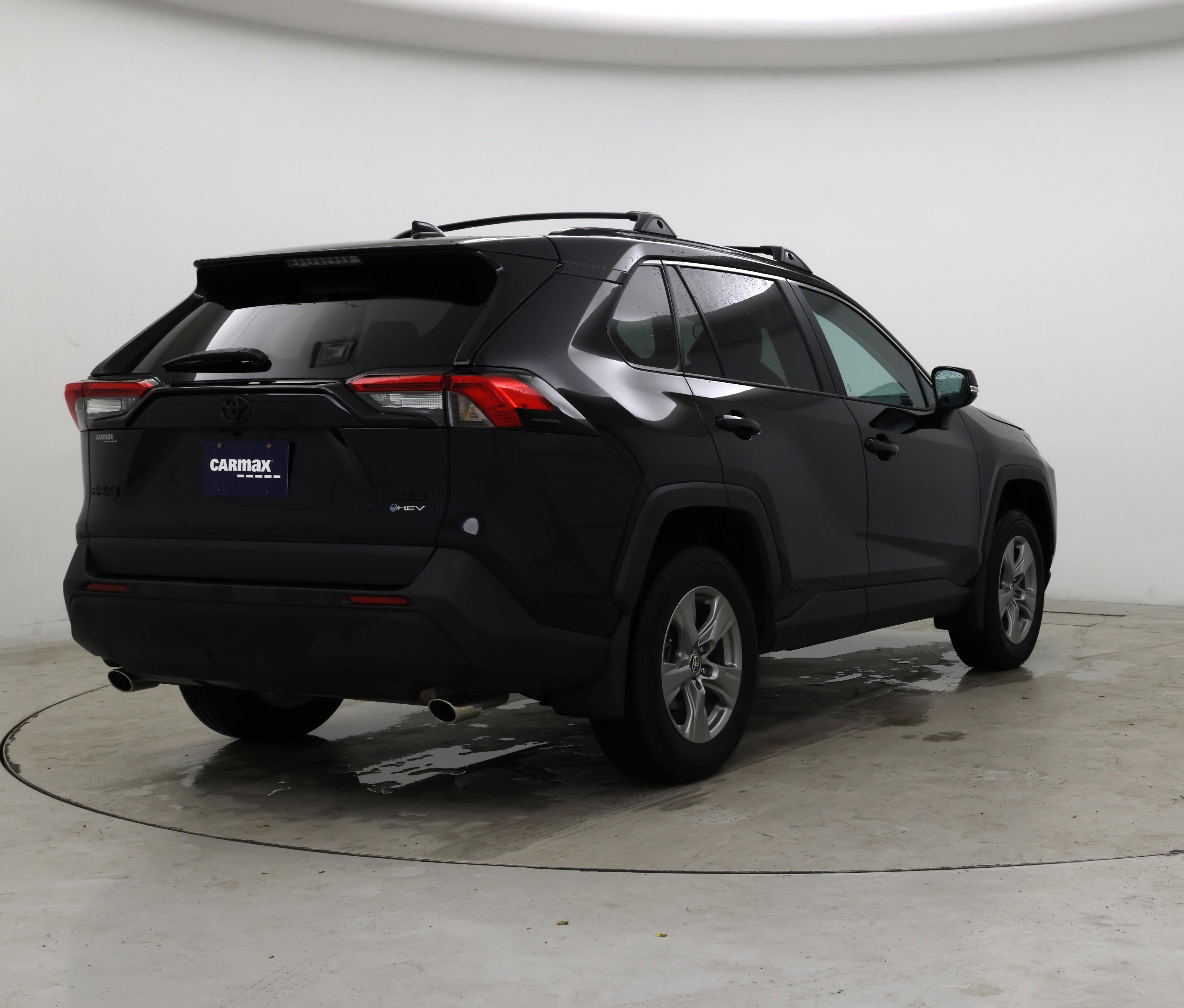 Thumbnail: 2025 Toyota RAV4 - 8