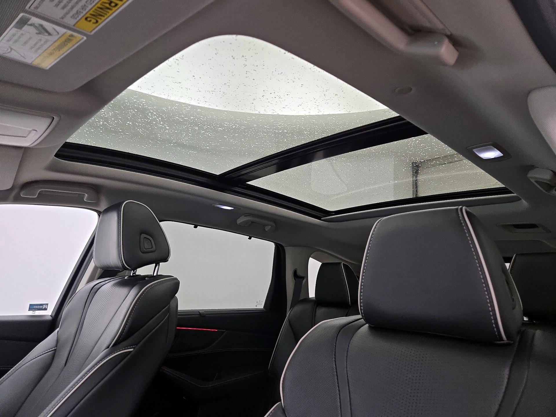 Thumbnail: 2022 Acura MDX - 20
