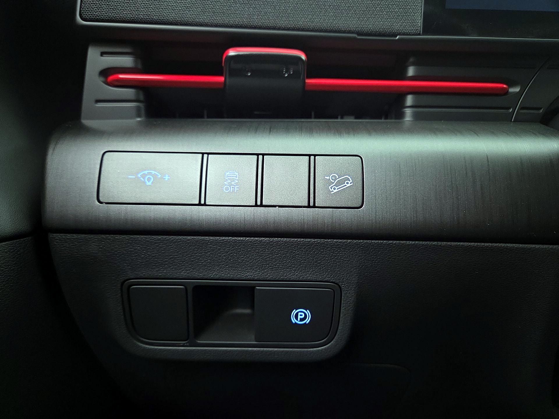 Thumbnail: 2025 Hyundai Kona - 13