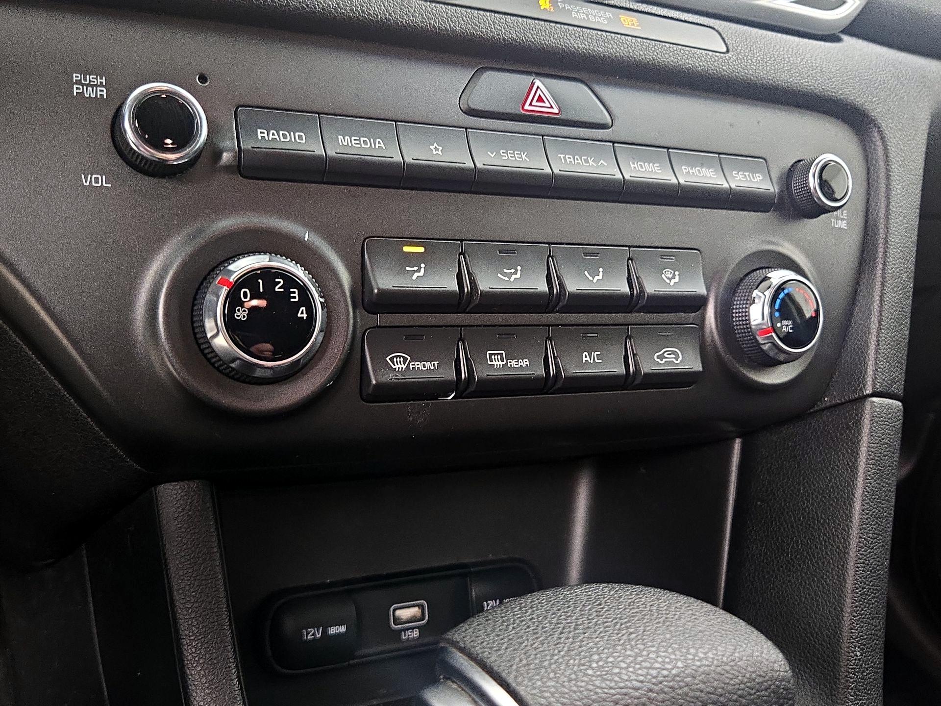 Thumbnail: 2020 Kia Sportage - 16