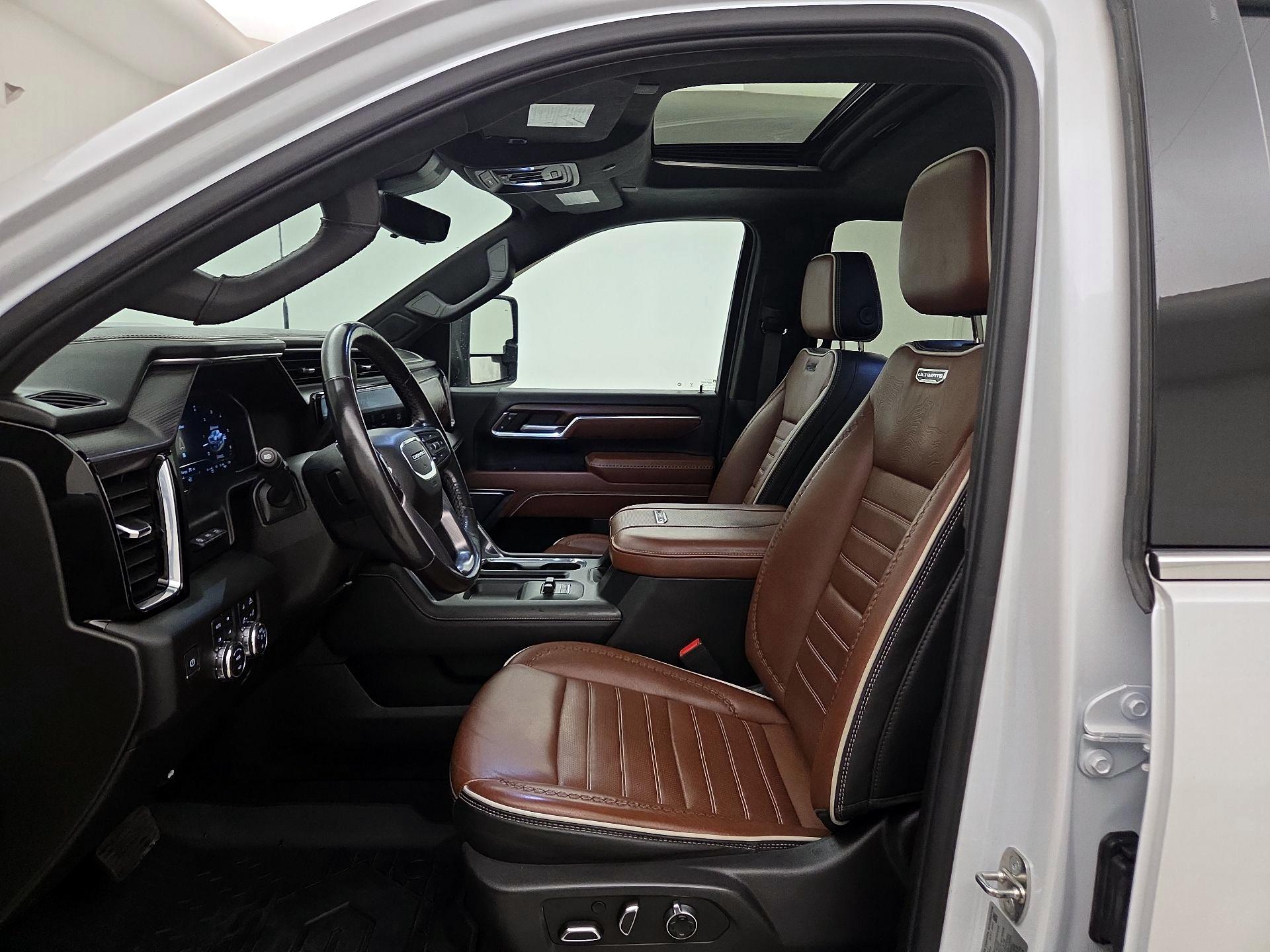 Thumbnail: 2024 GMC Sierra 3500 - 11