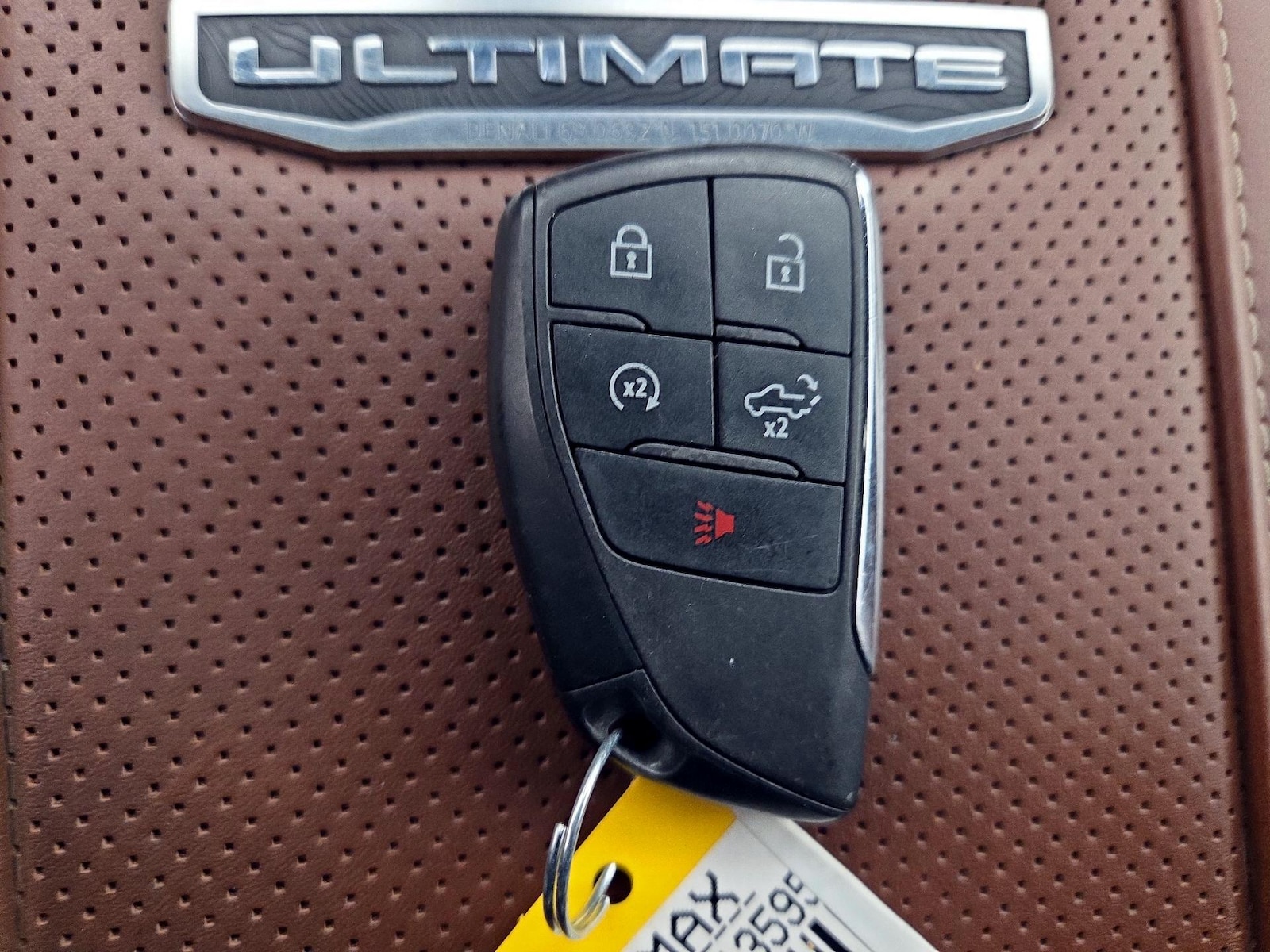 2024 GMC Sierra 3500HD Denali Ultimate - Photo 25