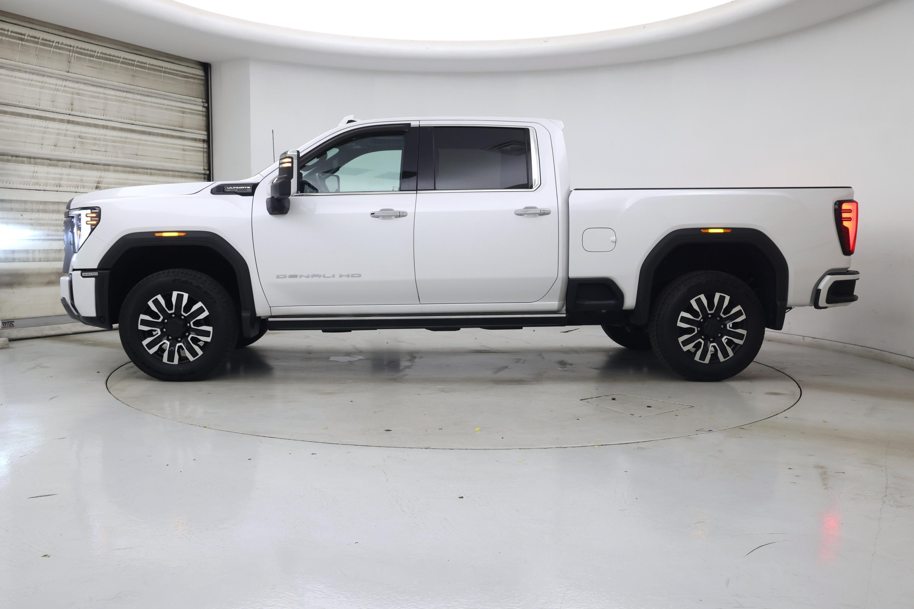 Thumbnail: 2024 GMC Sierra 3500 - 3