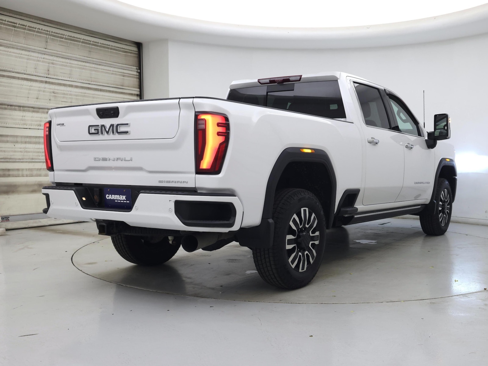 2024 GMC Sierra 3500HD Denali Ultimate - Photo 9