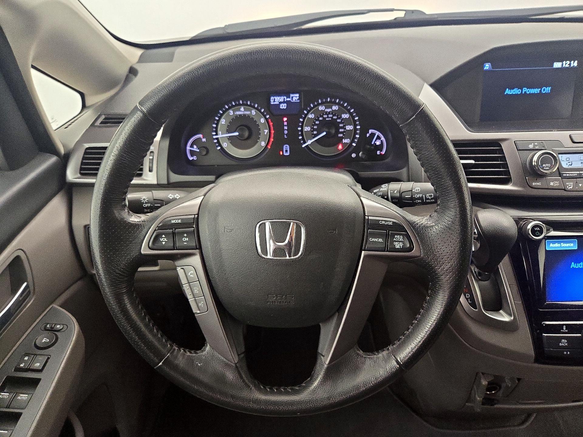 Thumbnail: 2014 Honda Odyssey - 10