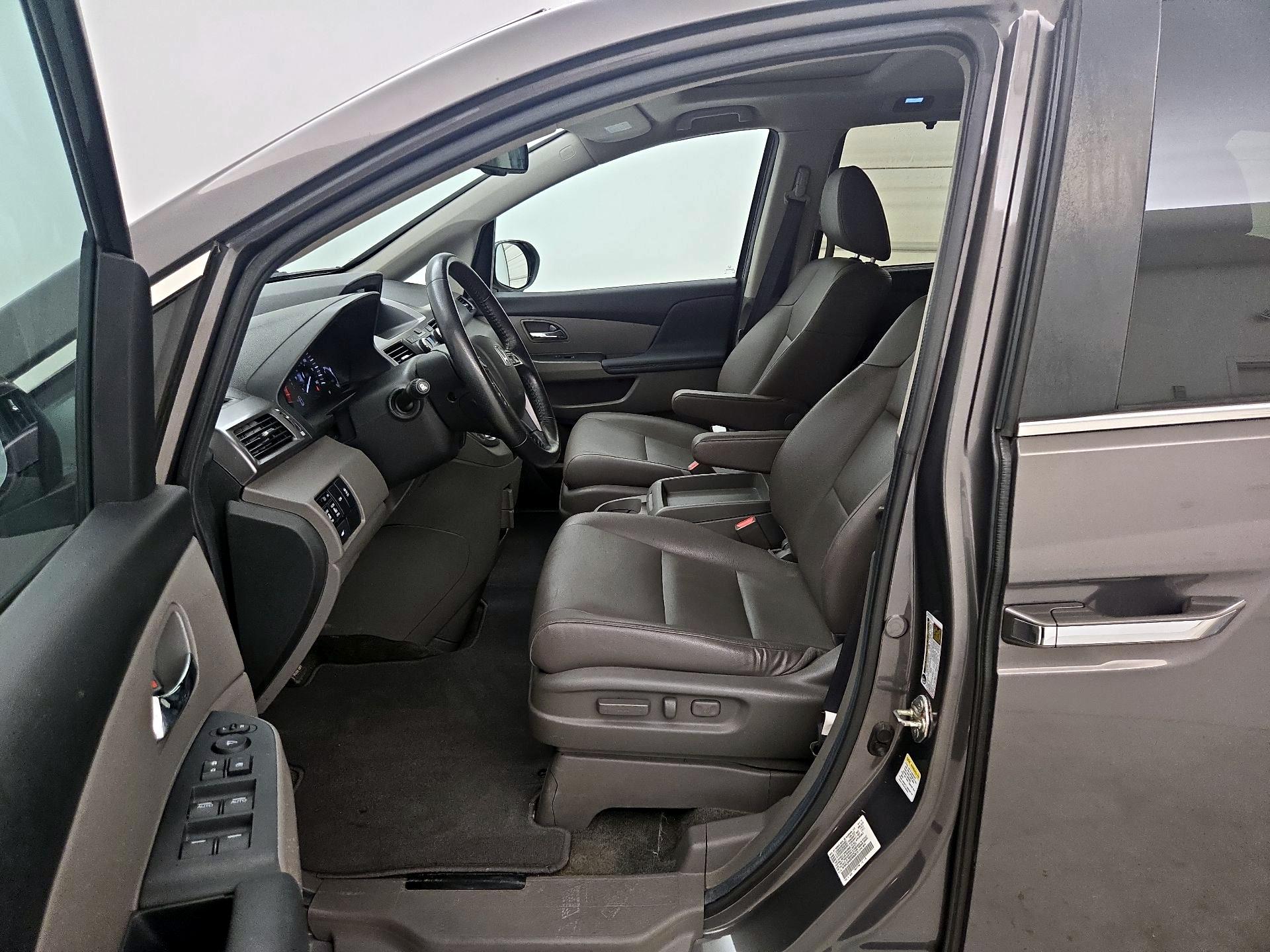 Thumbnail: 2014 Honda Odyssey - 11