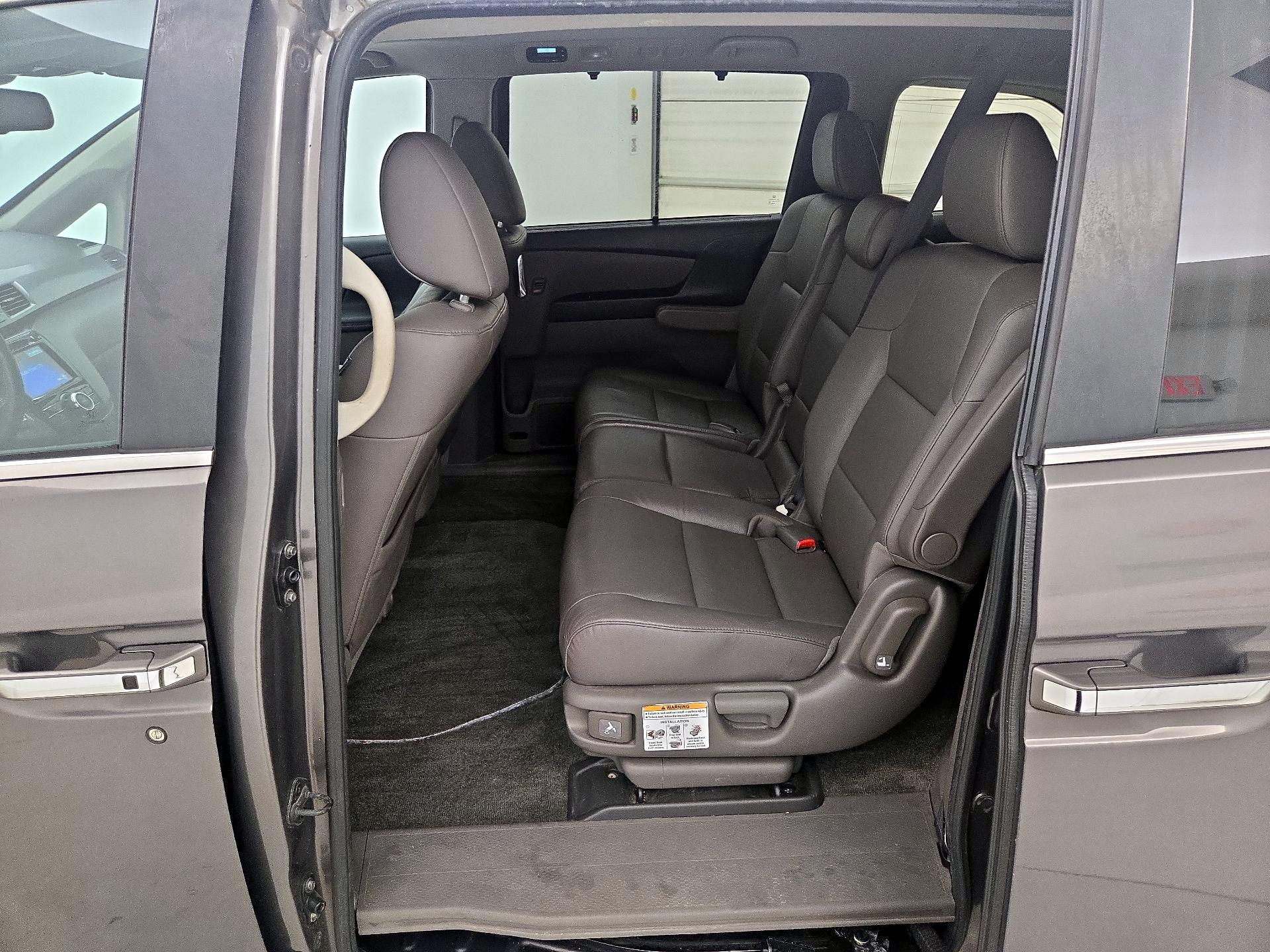 Thumbnail: 2014 Honda Odyssey - 20