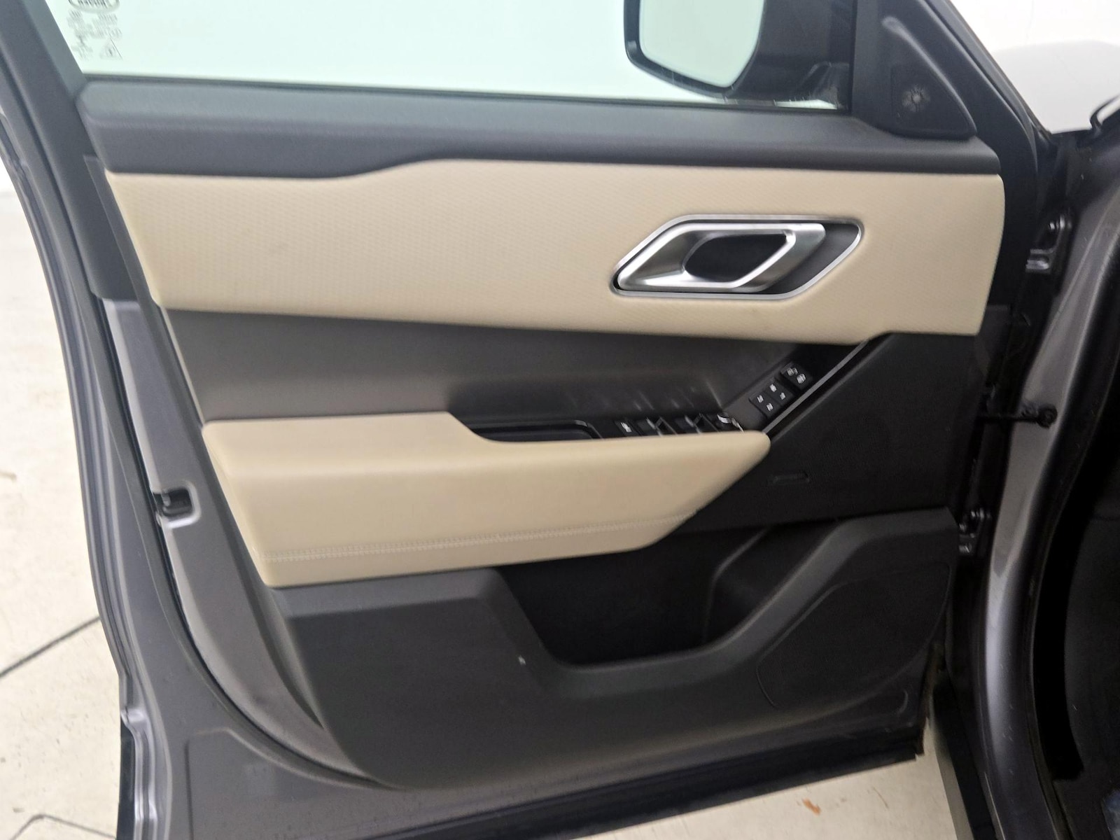 2020 Land Rover Range Rover Velar S - Photo 13