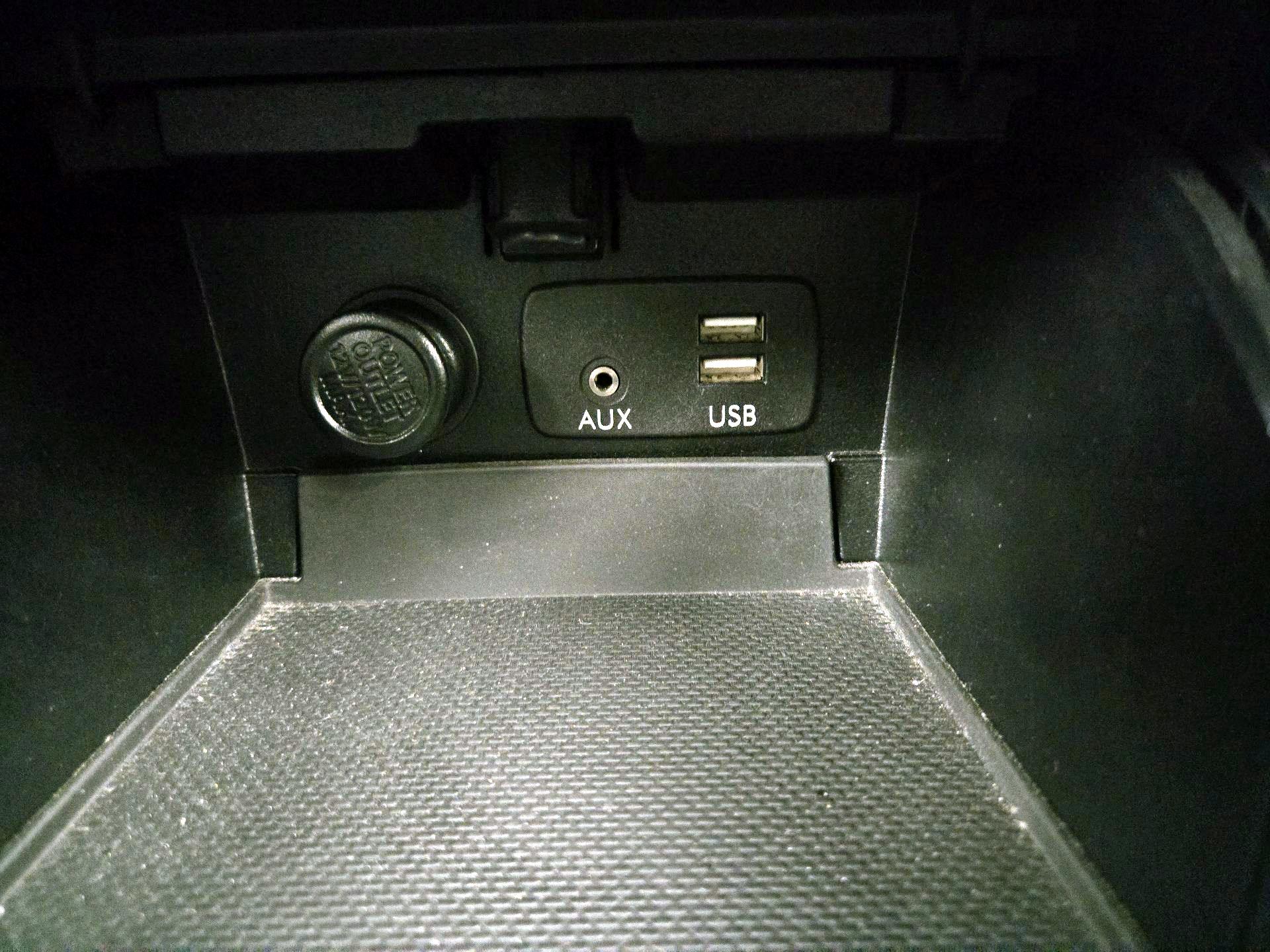 Thumbnail: 2017 Subaru Outback - 18