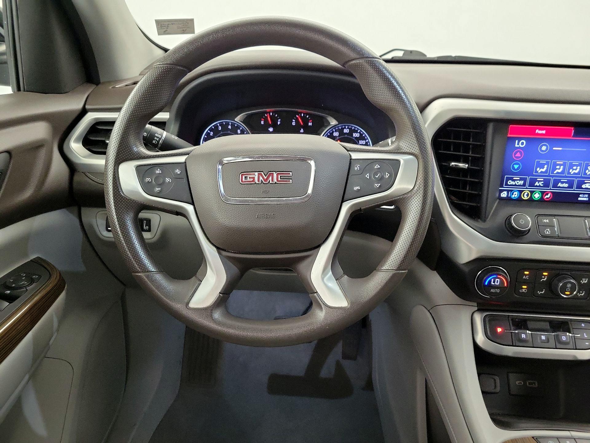 Thumbnail: 2022 GMC Acadia - 10