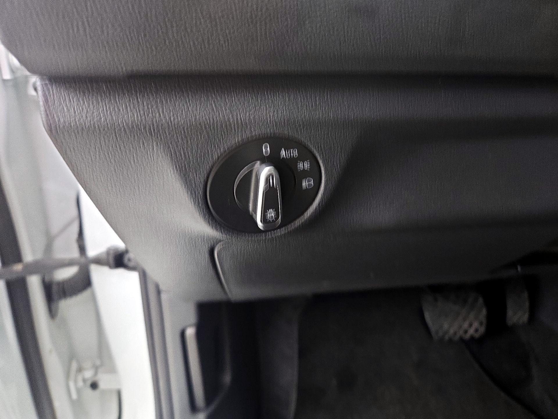 Thumbnail: 2024 Volkswagen Jetta - 13