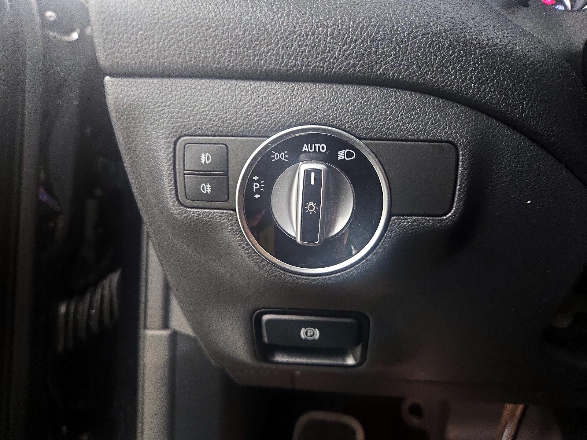 Thumbnail: 2020 Mercedes-Benz GLA - 13