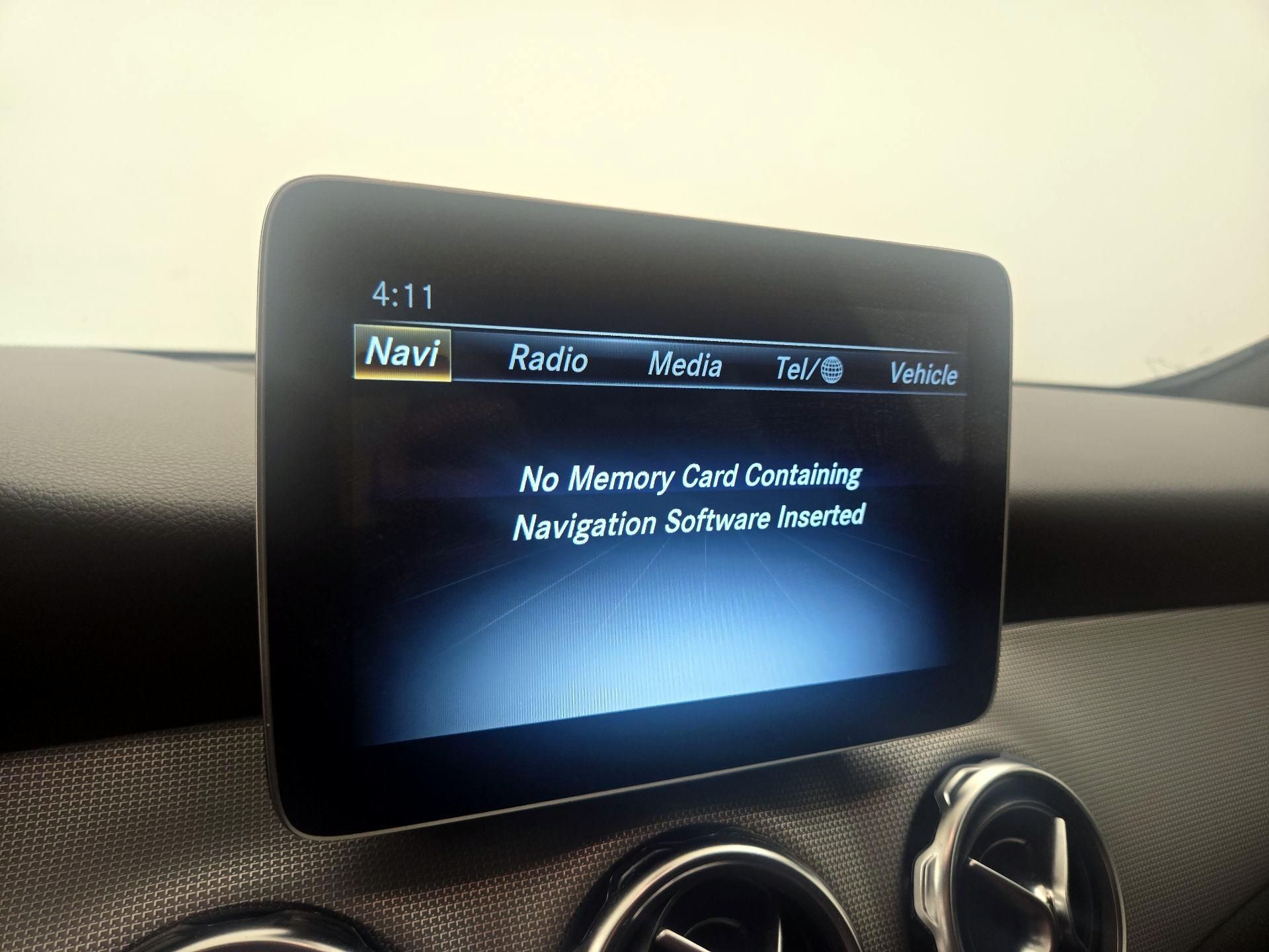 Thumbnail: 2020 Mercedes-Benz GLA - 14