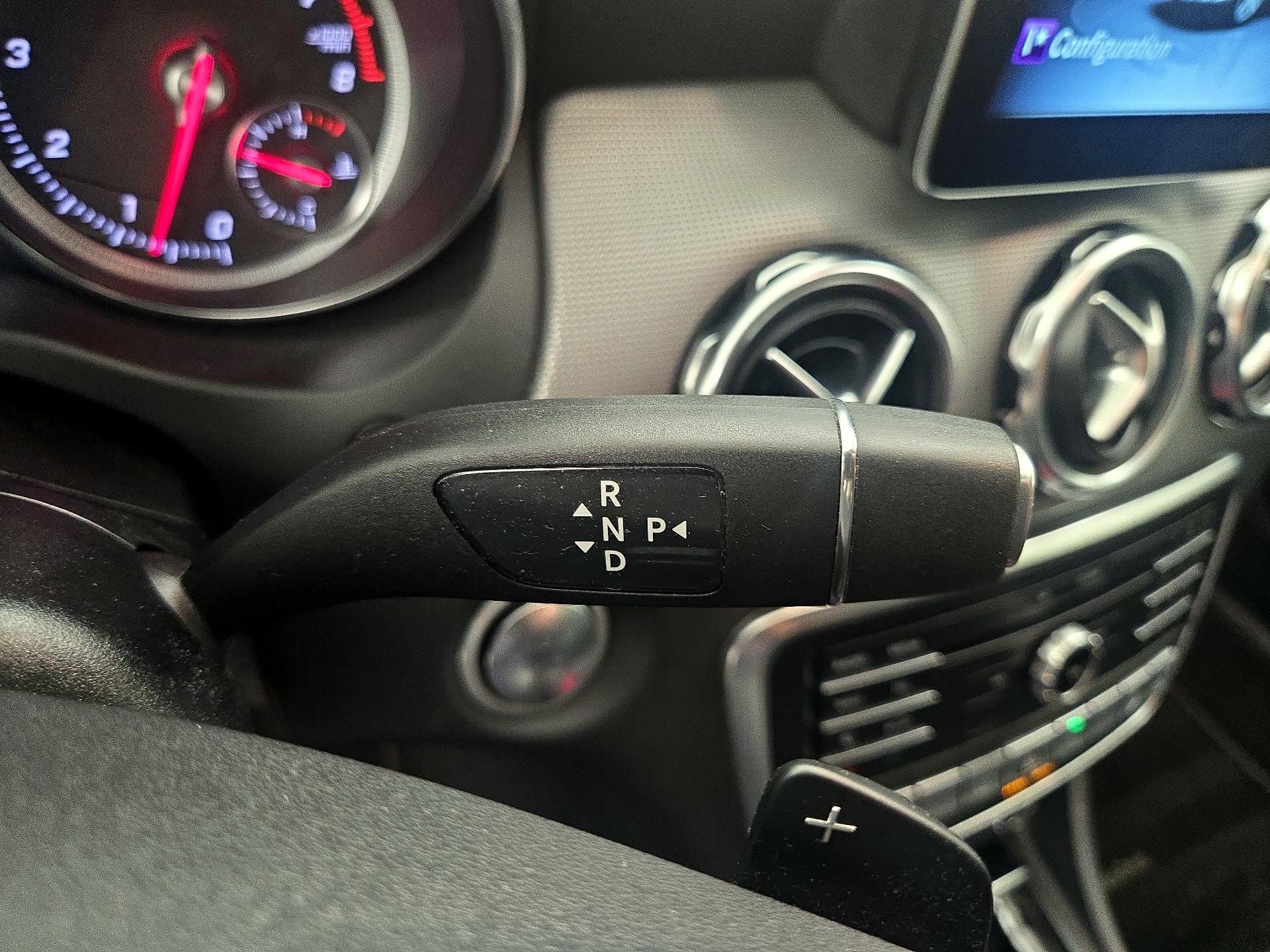 Thumbnail: 2020 Mercedes-Benz GLA - 18