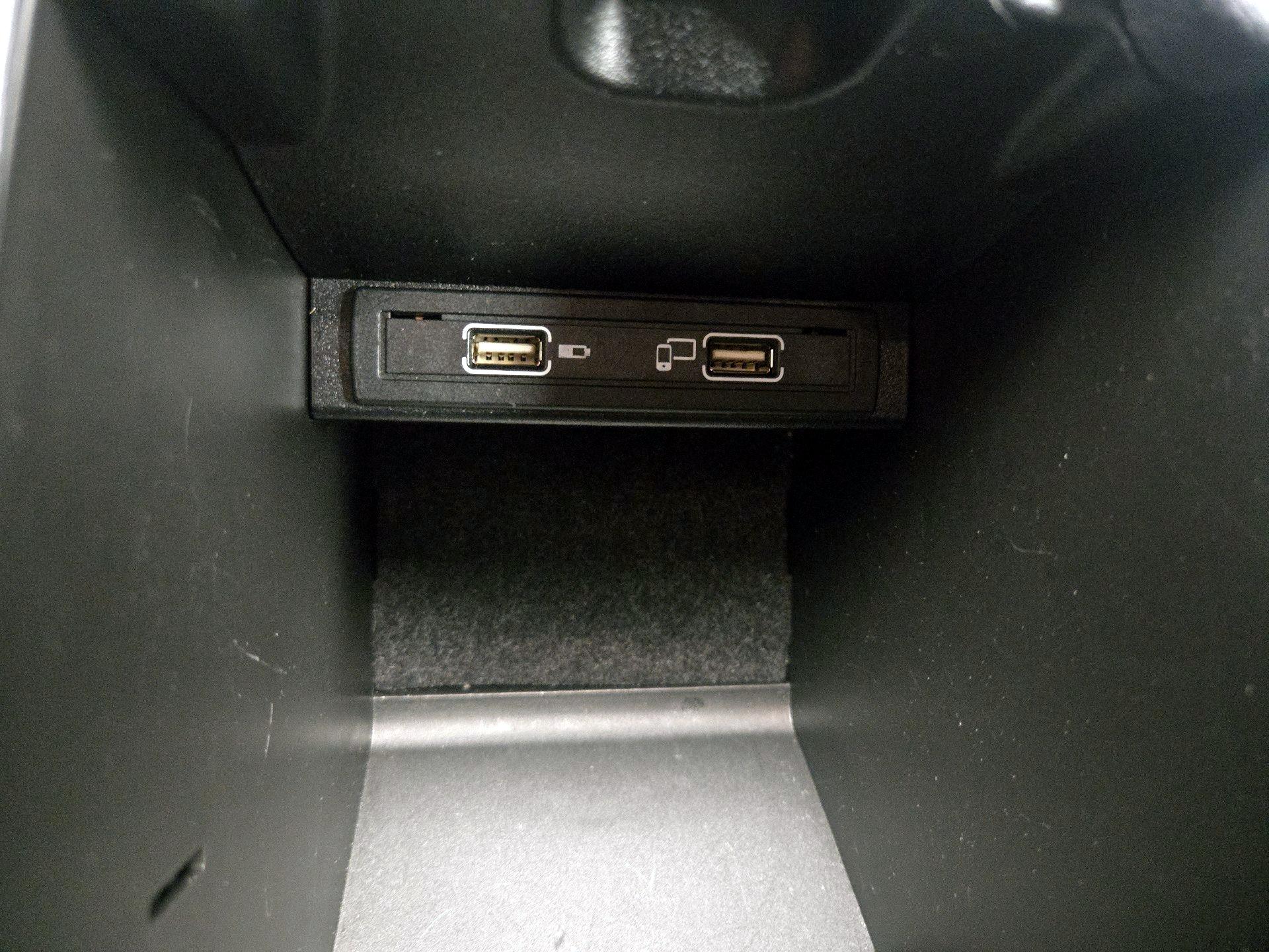 Thumbnail: 2020 Mercedes-Benz GLA - 19