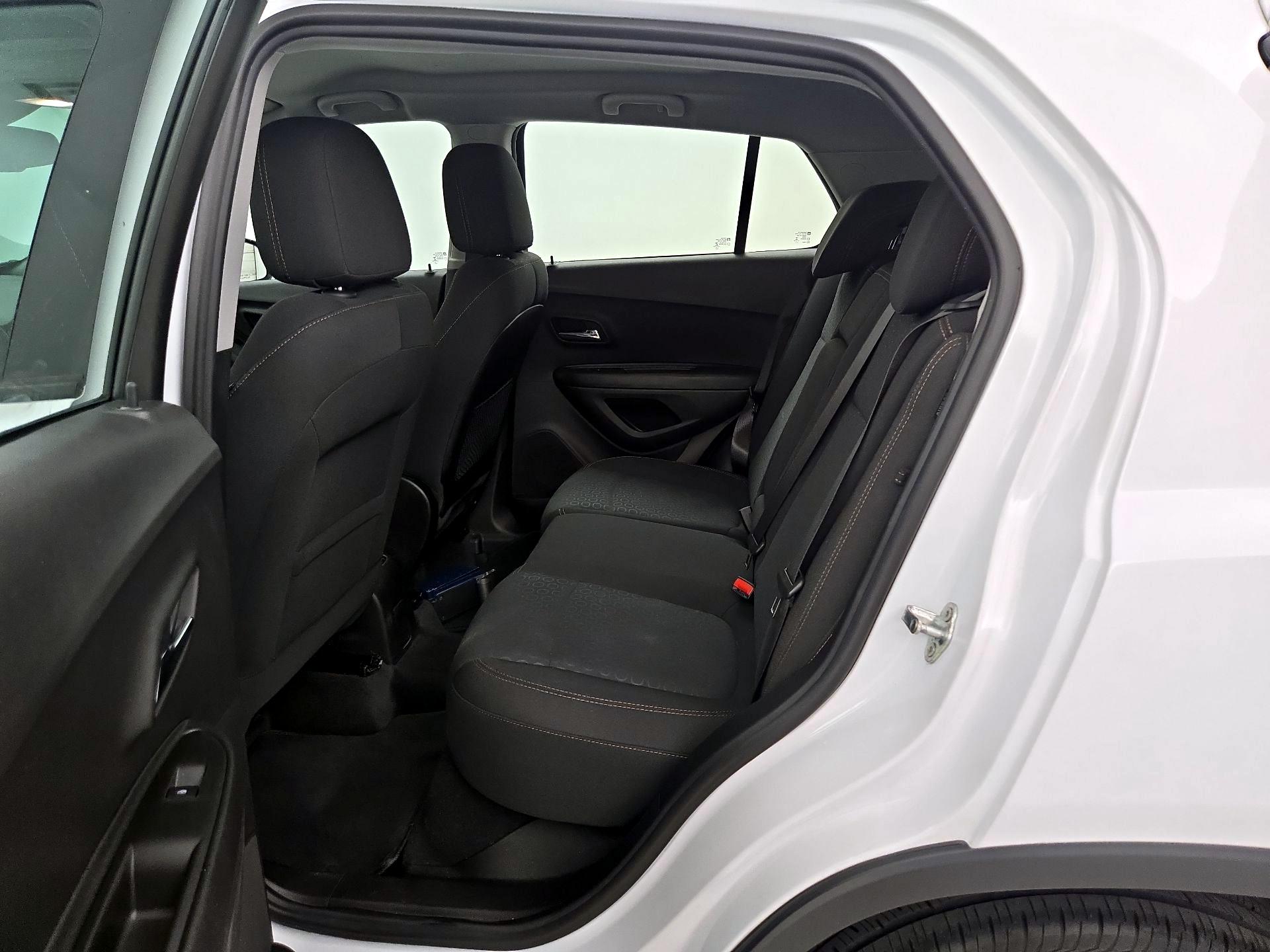 Thumbnail: 2020 Chevrolet Trax - 19