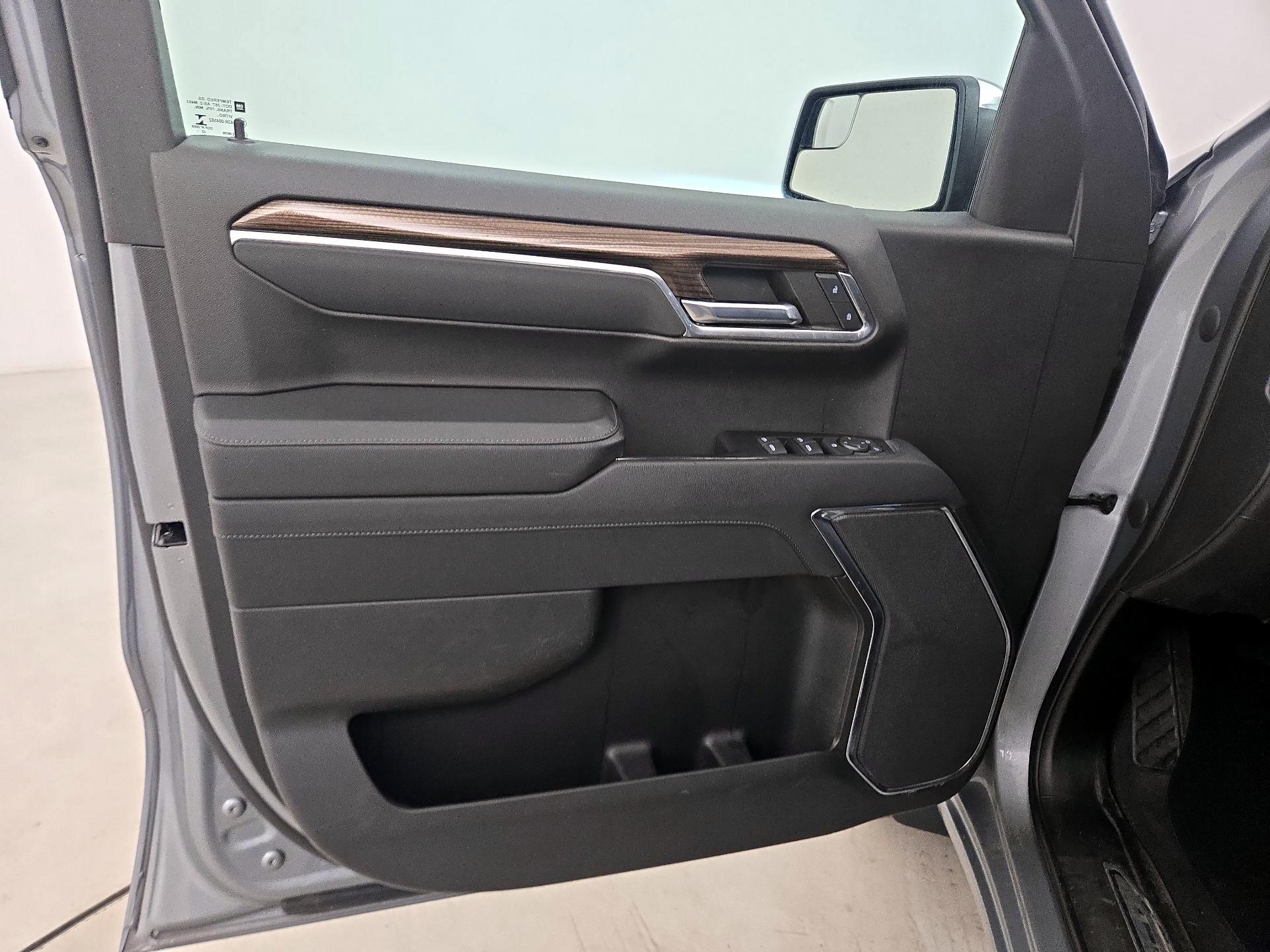 Thumbnail: 2023 Chevrolet Silverado 1500 - 12