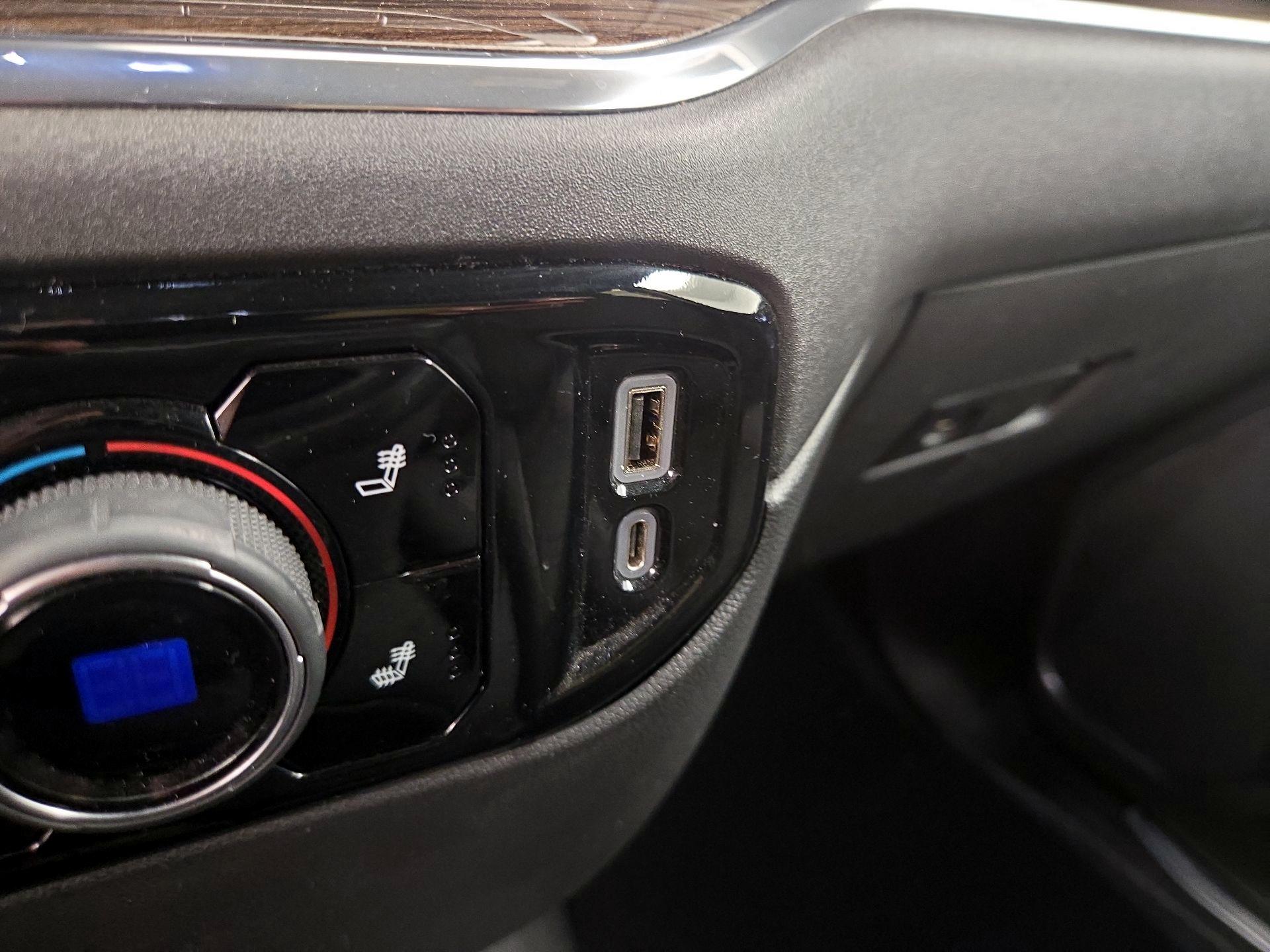 Thumbnail: 2023 Chevrolet Silverado 1500 - 18