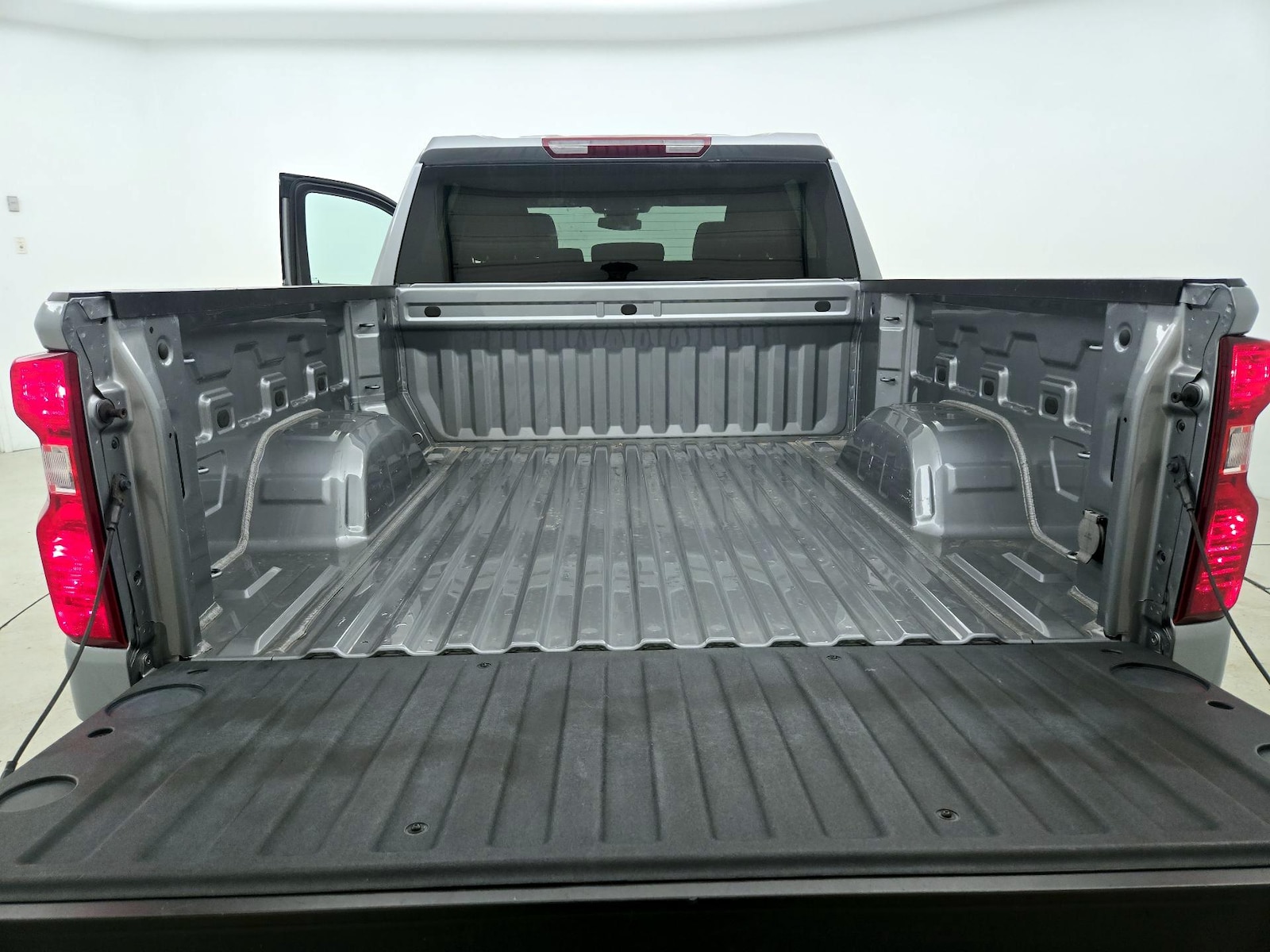 2023 Chevrolet Silverado 1500 LT - Photo 21