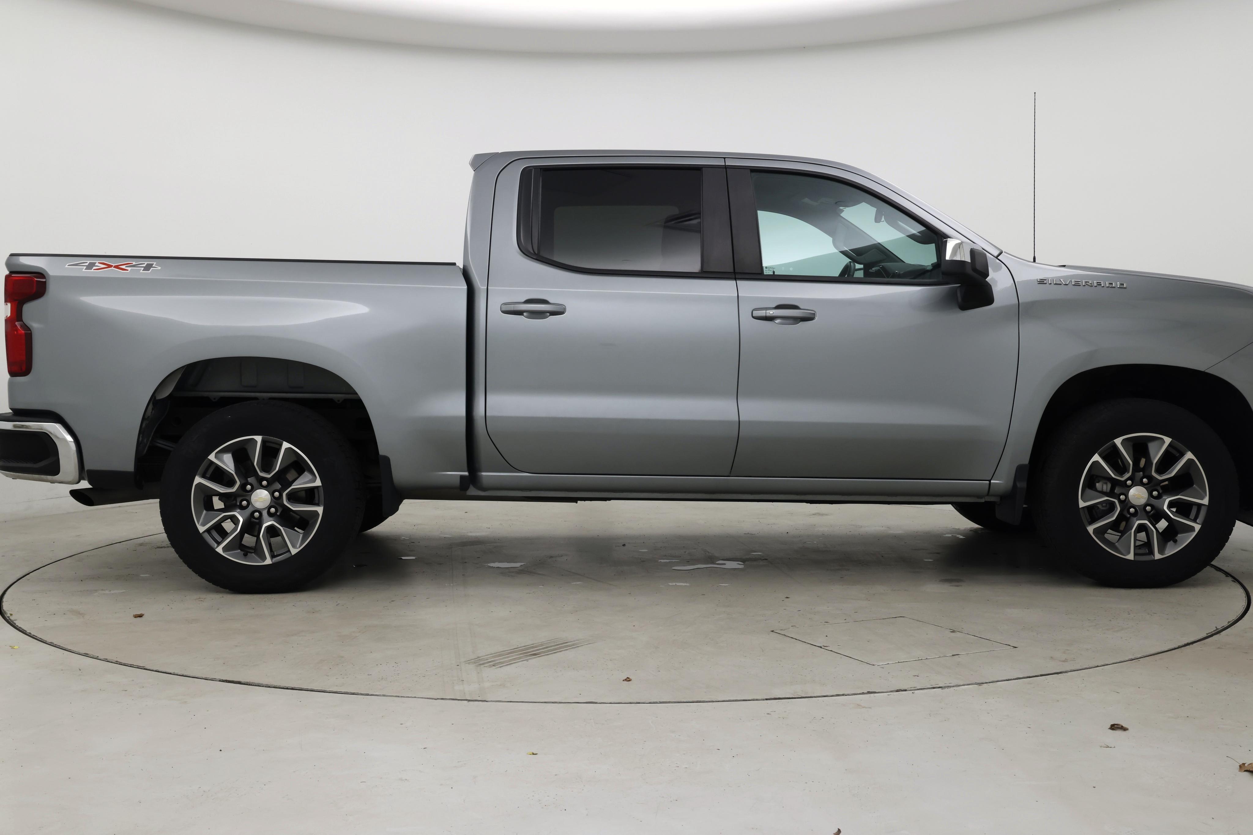 Thumbnail: 2023 Chevrolet Silverado 1500 - 7