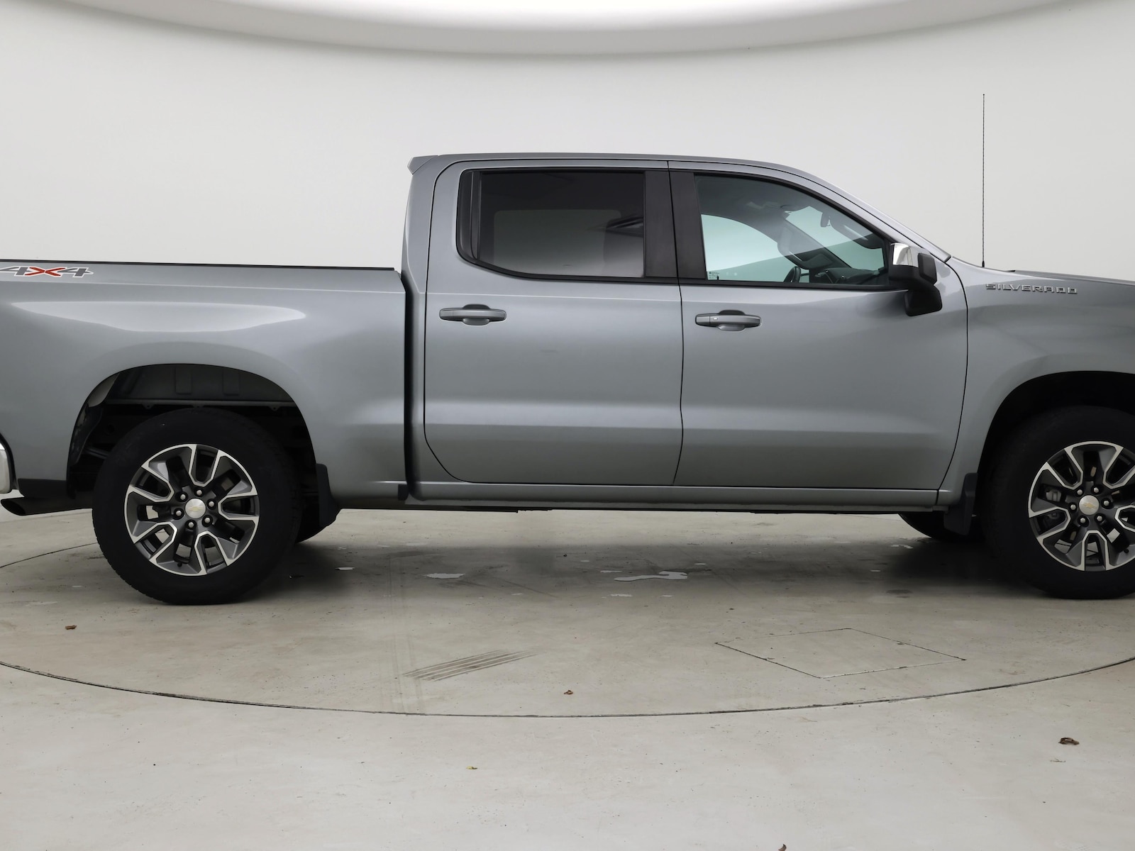 2023 Chevrolet Silverado 1500 LT - Photo 8