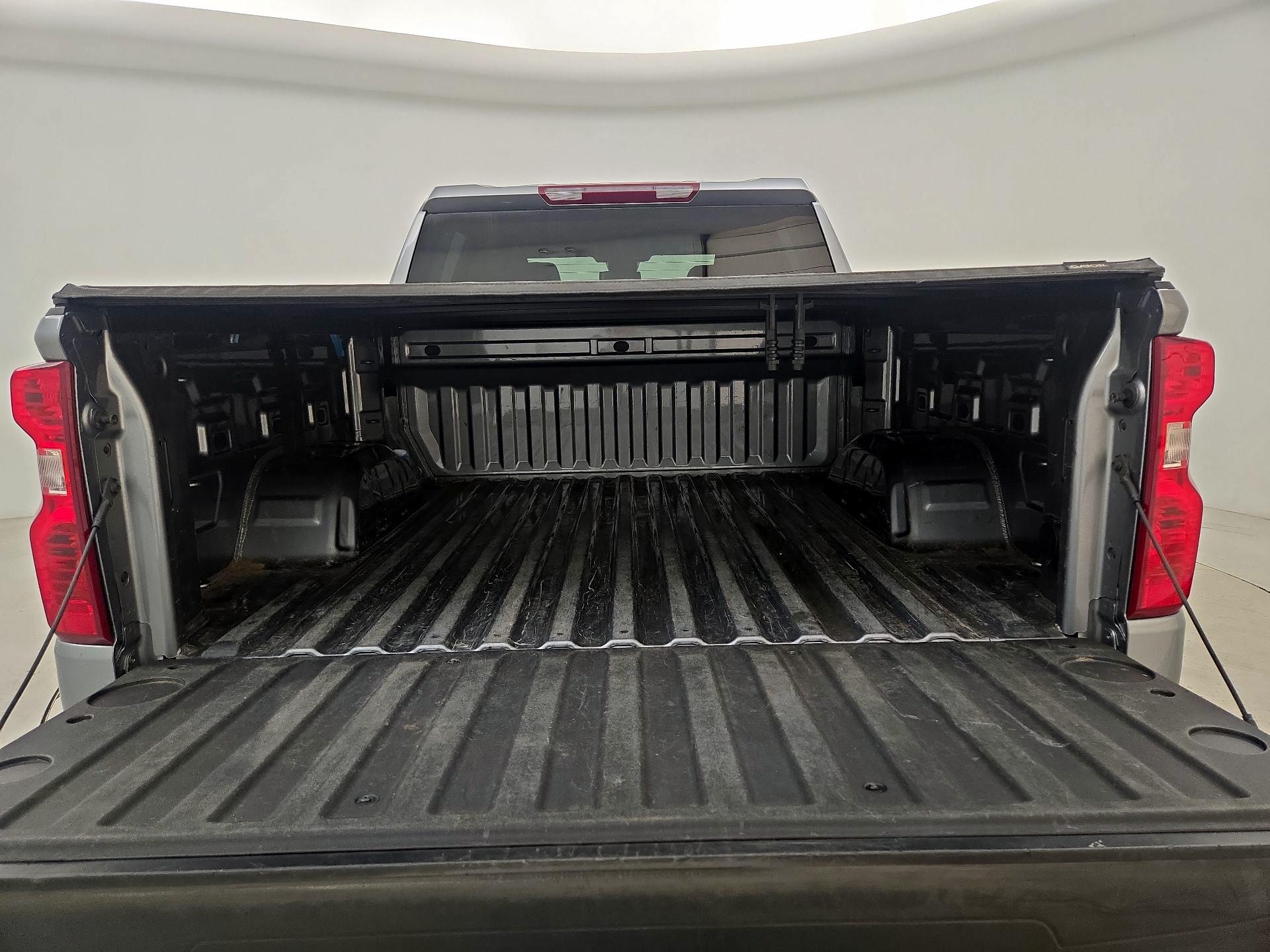 Thumbnail: 2023 Chevrolet Silverado 1500 - 20