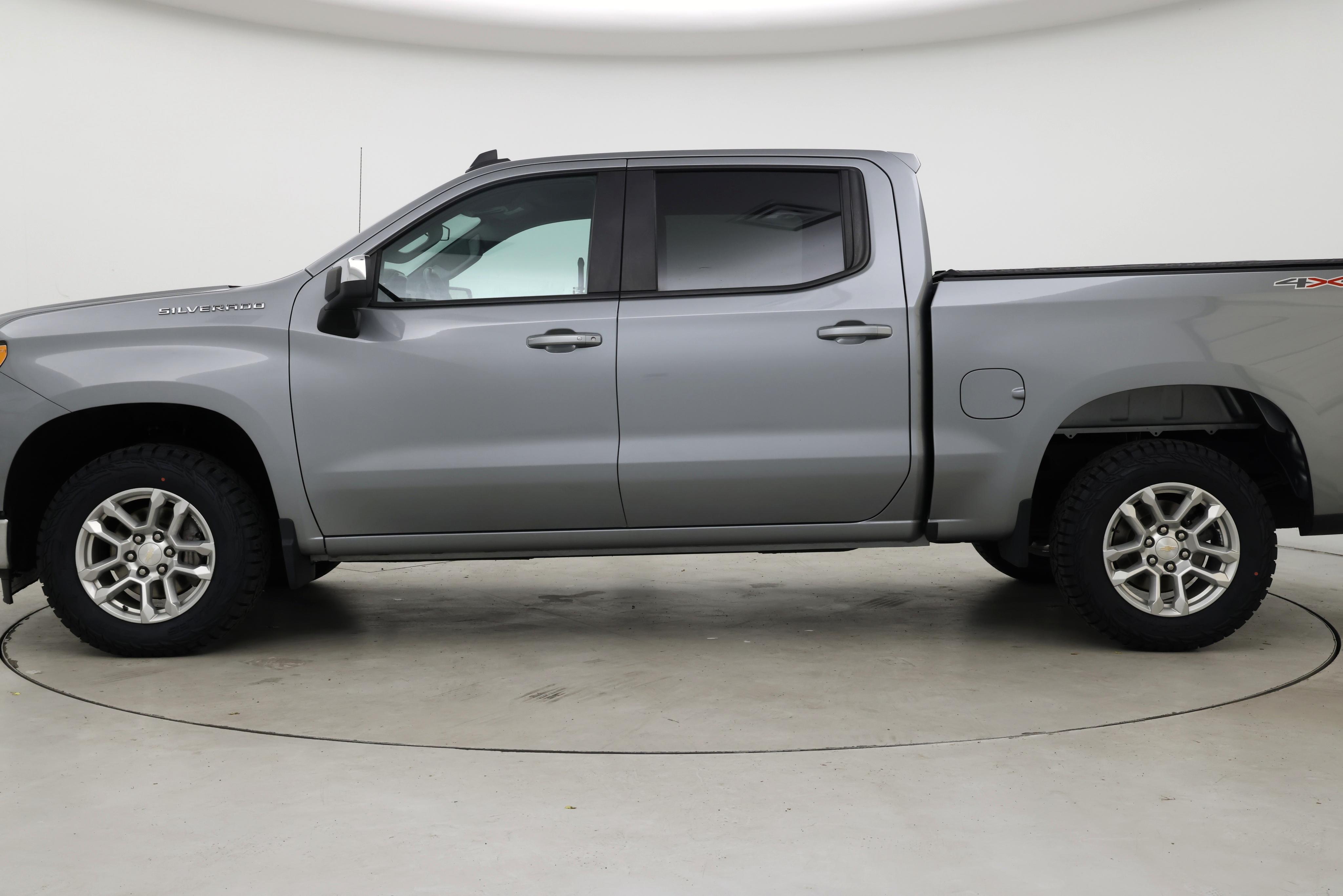 Thumbnail: 2023 Chevrolet Silverado 1500 - 3