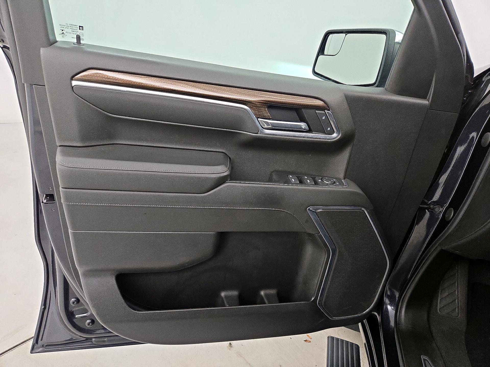 Thumbnail: 2022 Chevrolet Silverado 1500 - 12