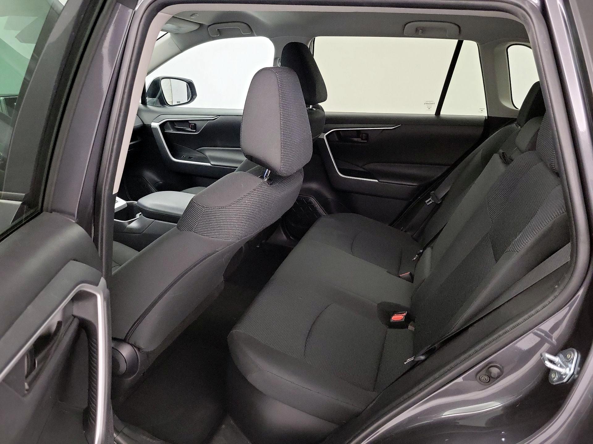 Thumbnail: 2024 Toyota RAV4 - 19