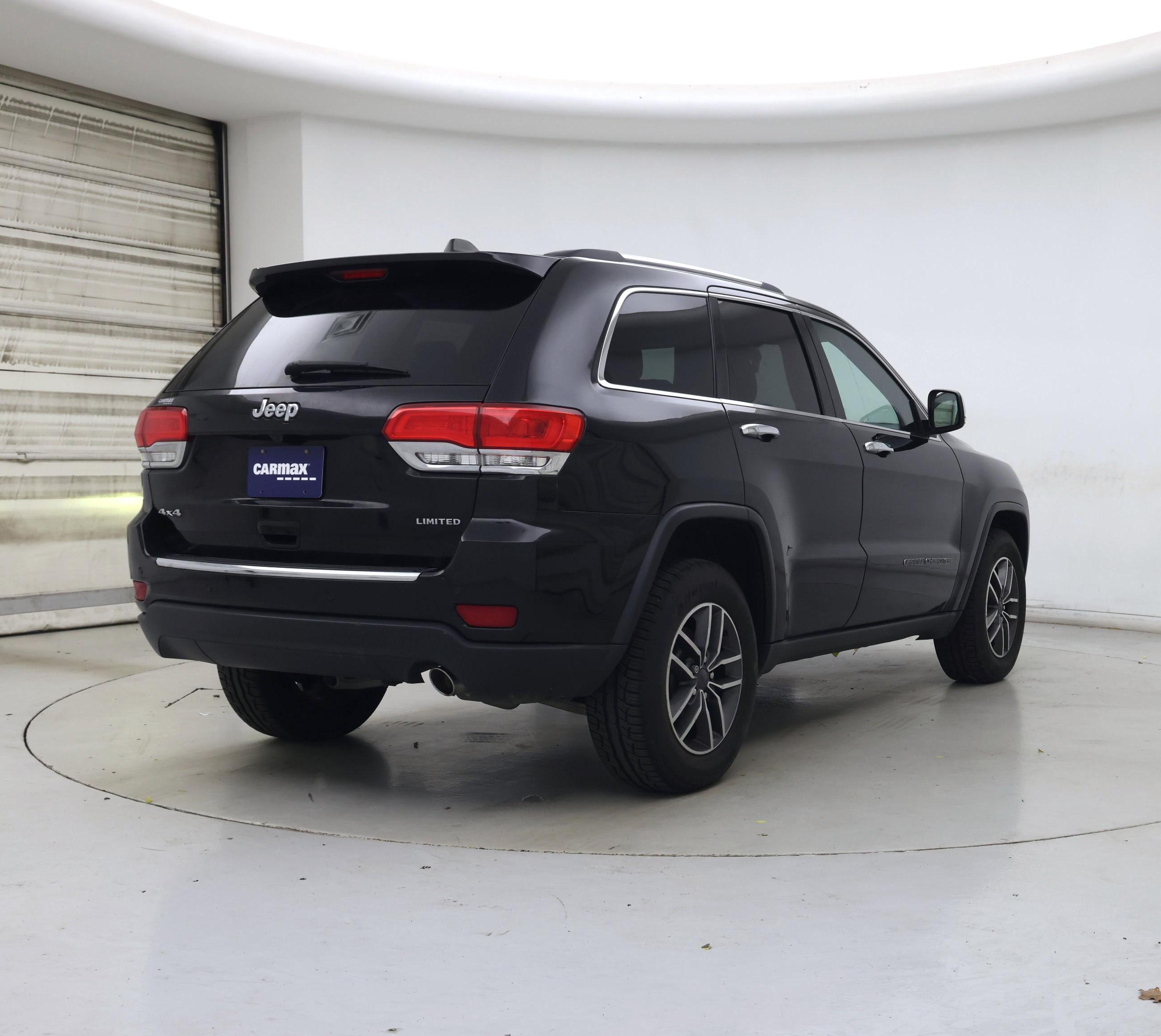 Thumbnail: 2019 Jeep Grand Cherokee - 8