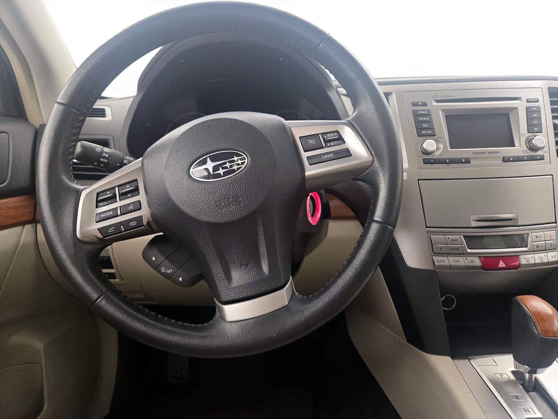 Thumbnail: 2014 Subaru Outback - 10