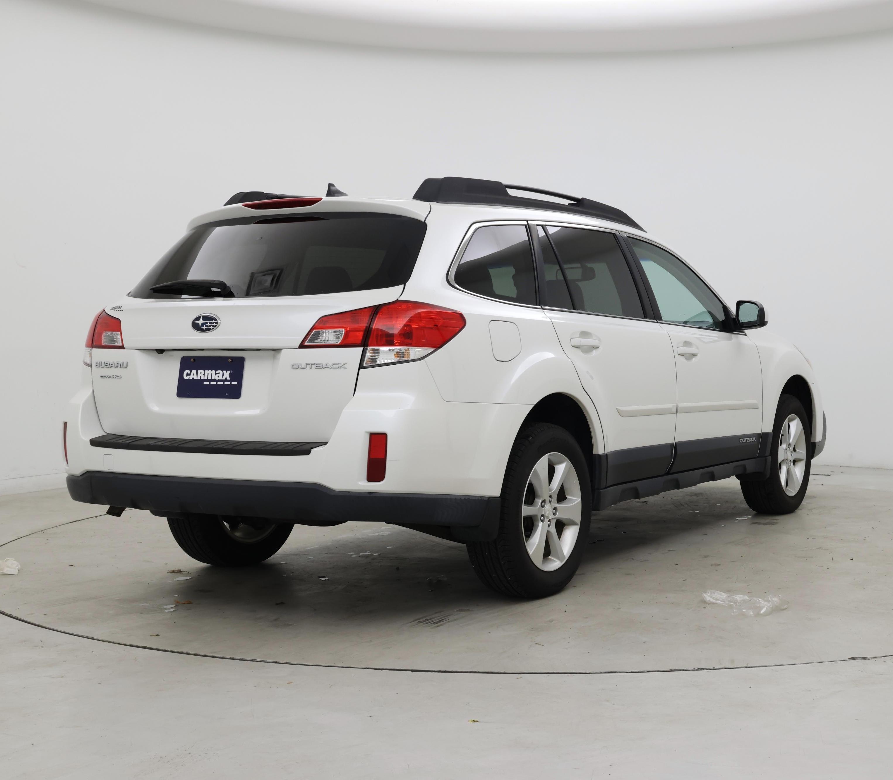 Thumbnail: 2014 Subaru Outback - 8