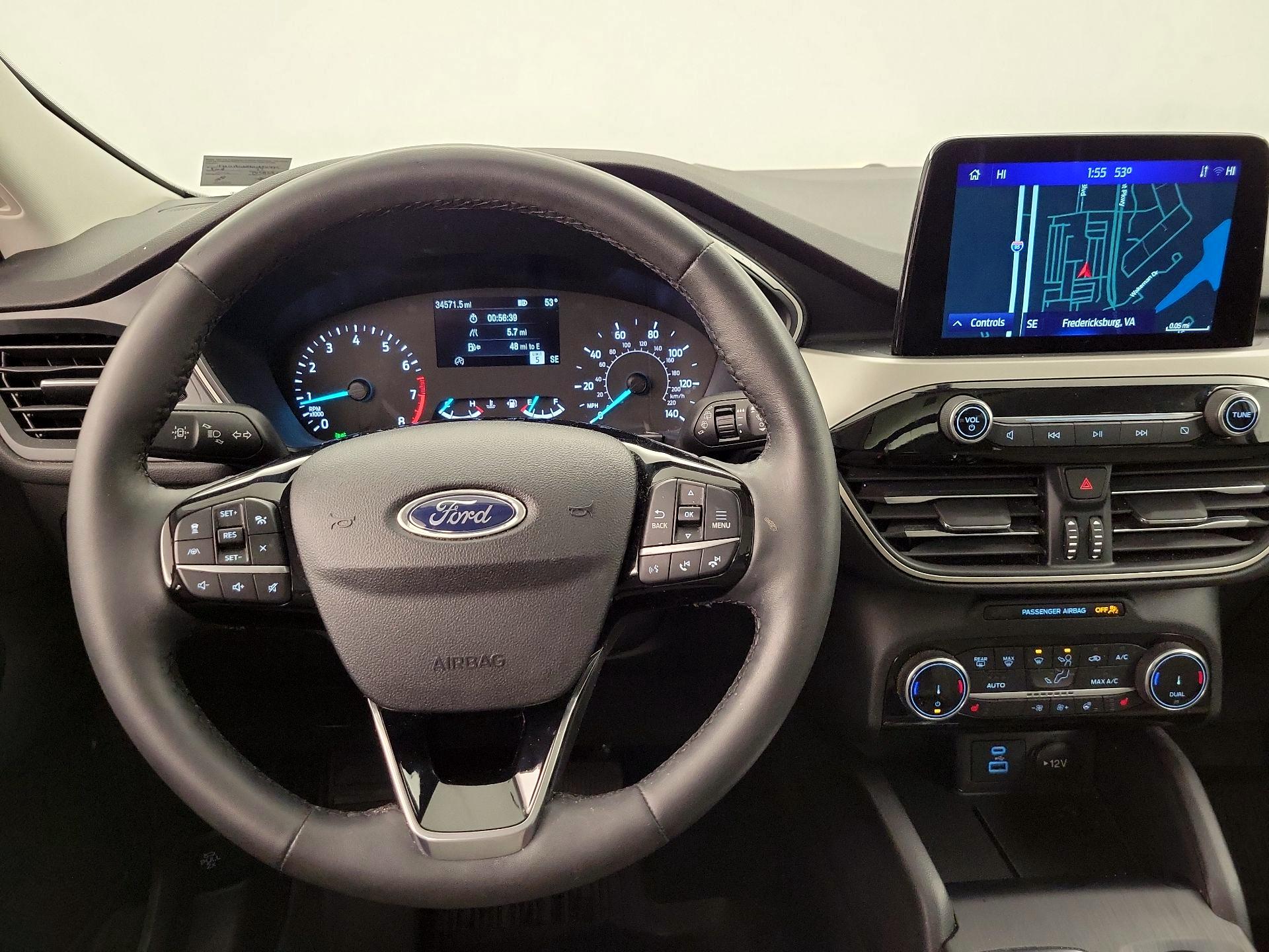 Thumbnail: 2022 Ford Escape - 10