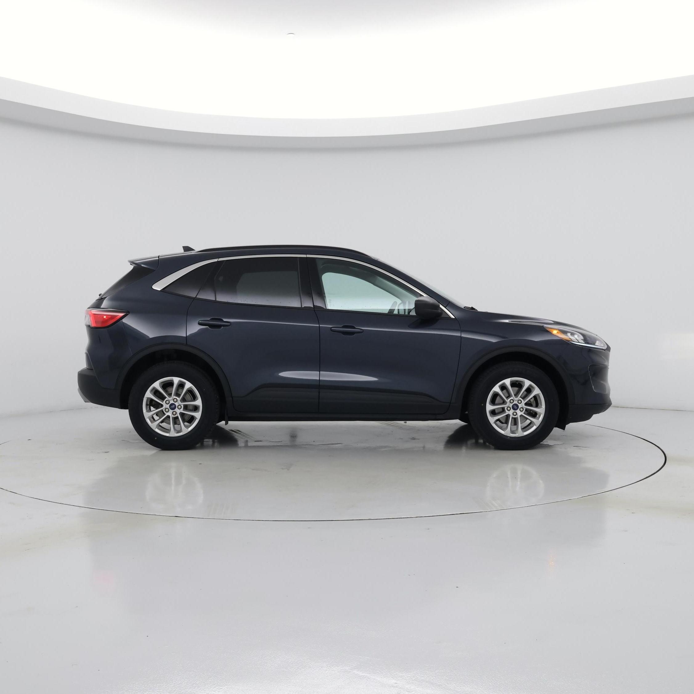 Thumbnail: 2022 Ford Escape - 7