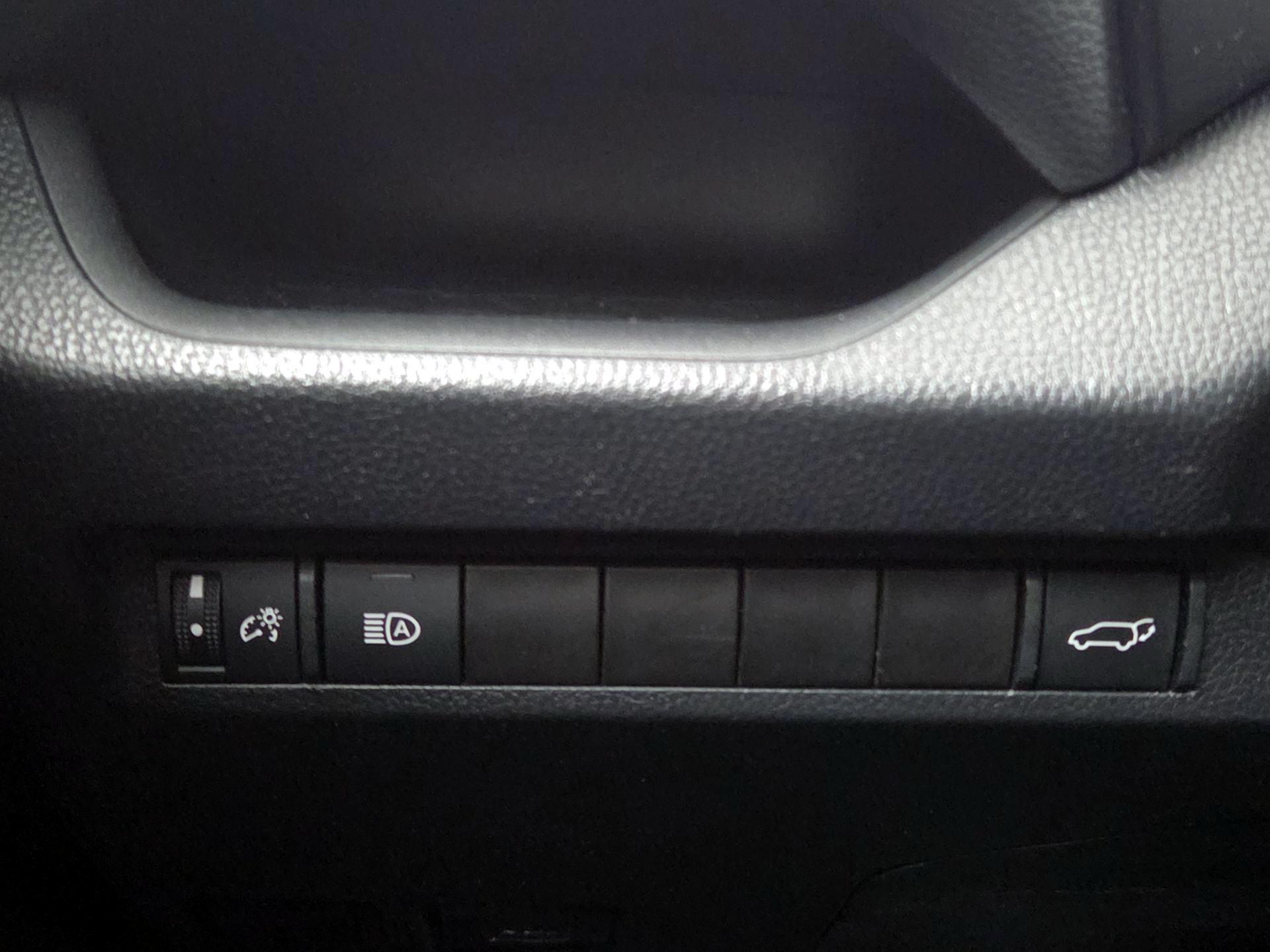 Thumbnail: 2023 Toyota RAV4 - 13