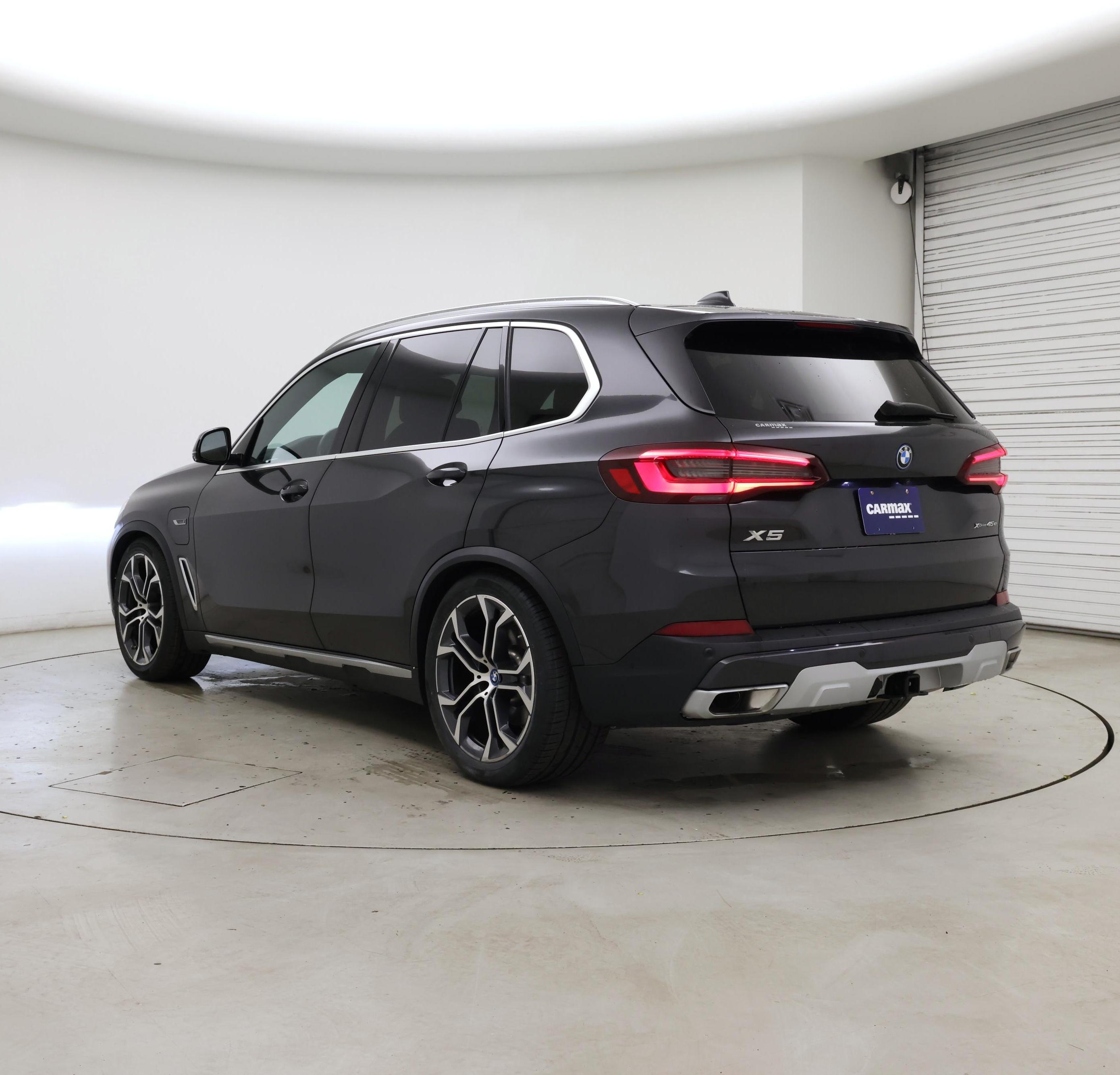 Thumbnail: 2023 BMW X5 - 2