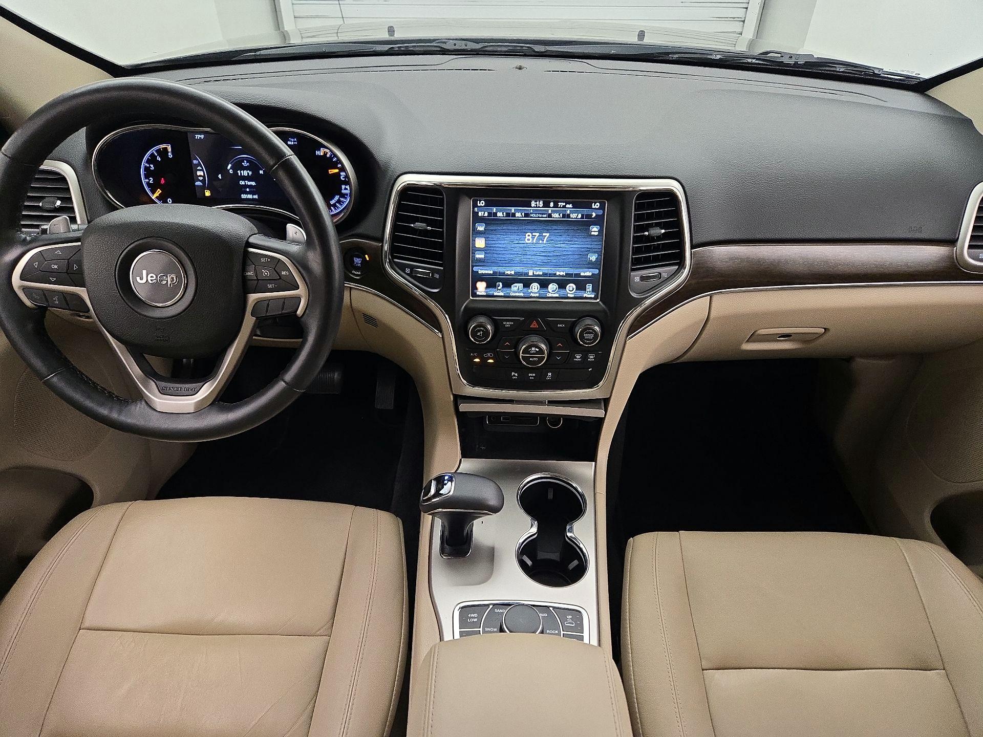 Thumbnail: 2015 Jeep Grand Cherokee - 9